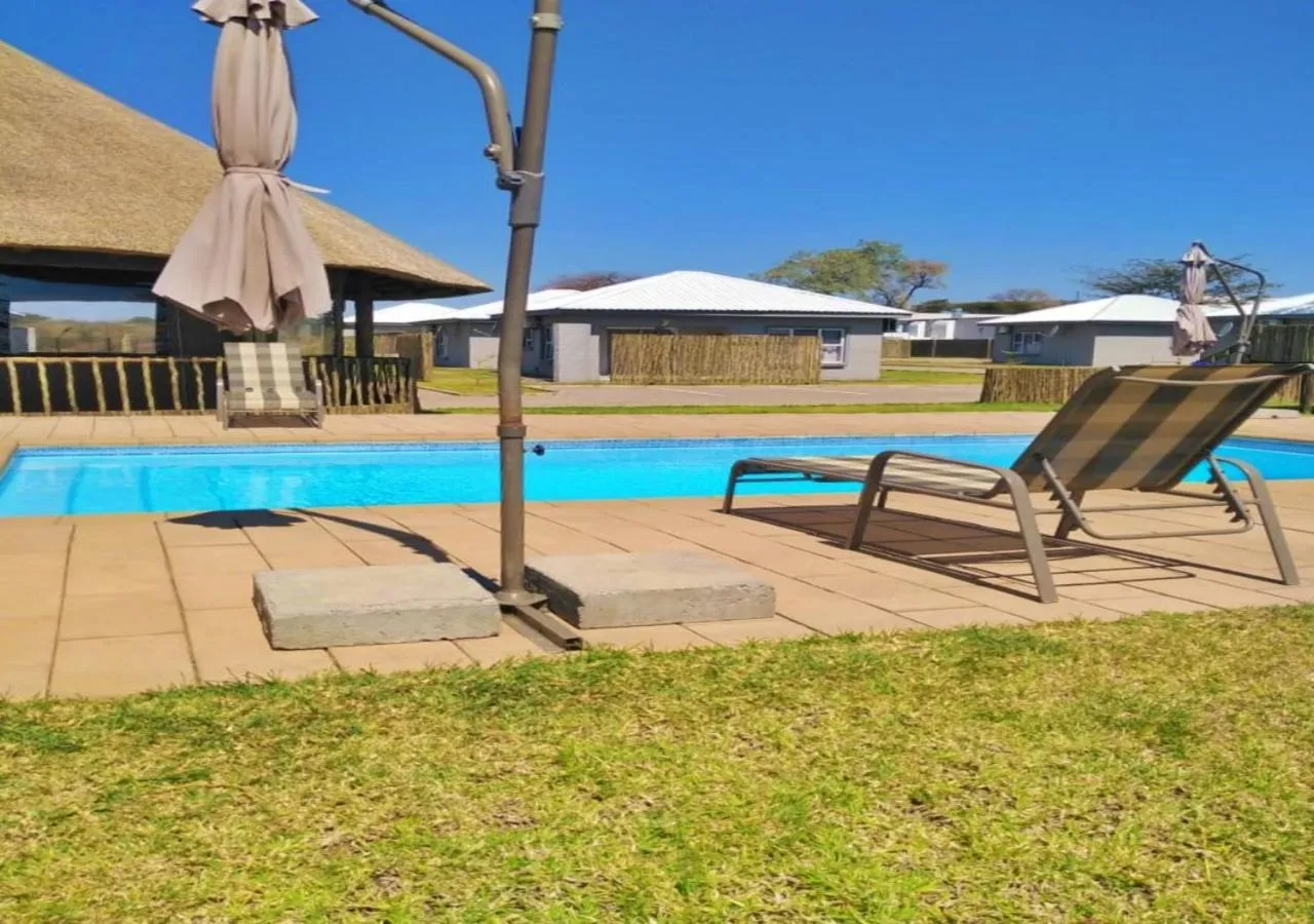 Swimming pool in Tlou Safari Lodge