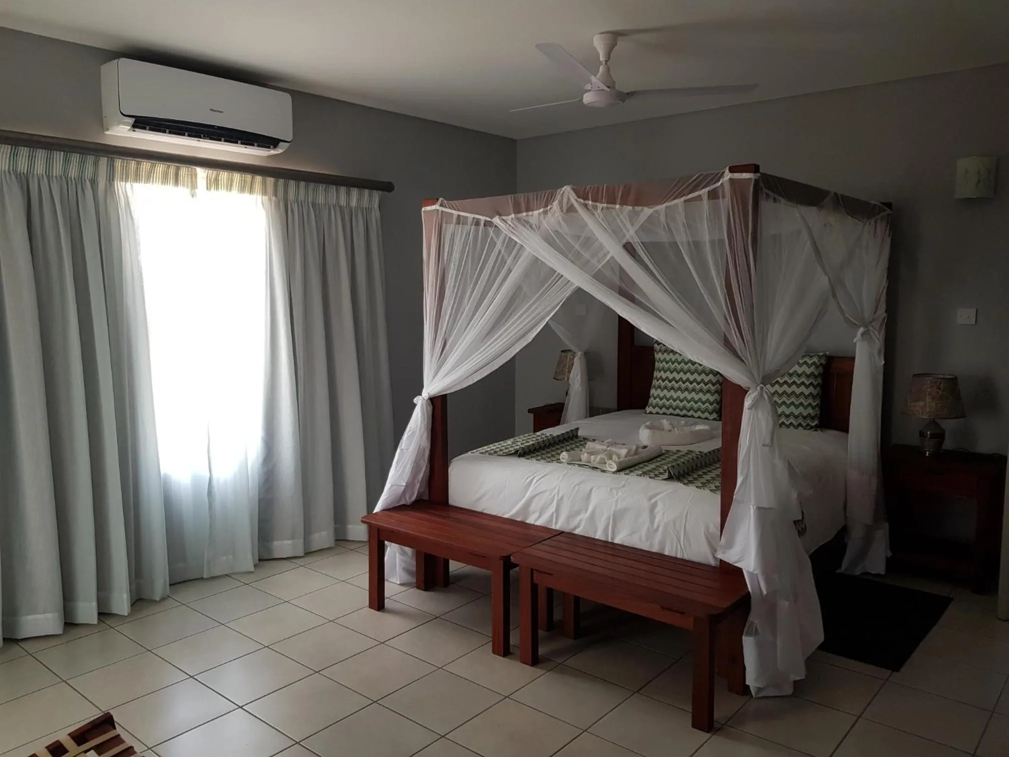 Photo of the whole room, Bed in Tlou Safari Lodge