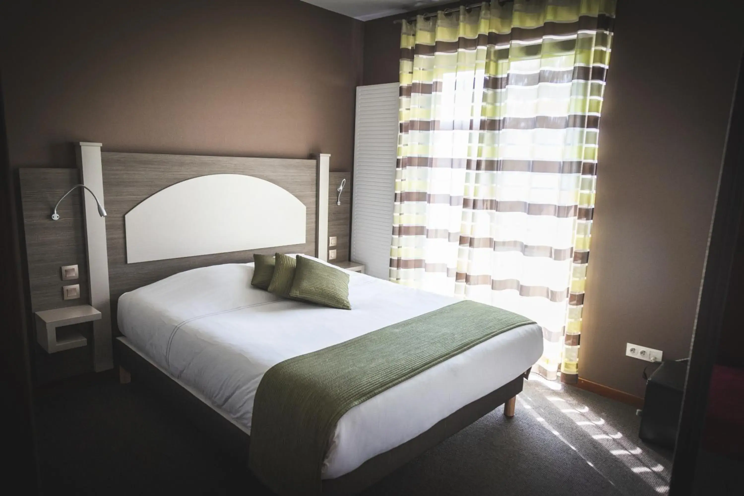 Double Room in Hôtel du Bollenberg - Restaurant "Côté Plaine" - Spa de la Colline Double Room in Hôtel du Bollenberg - Restaurant "Côté Plaine" - Spa de la Colline