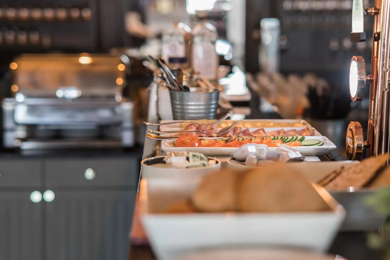 Restaurant/places to eat in Hotell MAVI