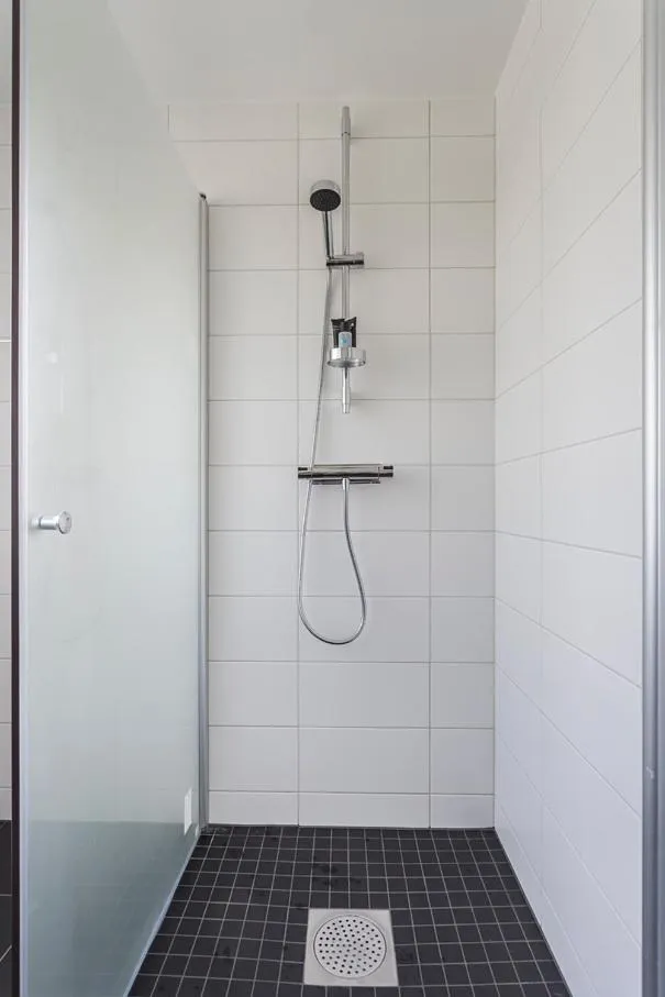 Shower in Hotell MAVI