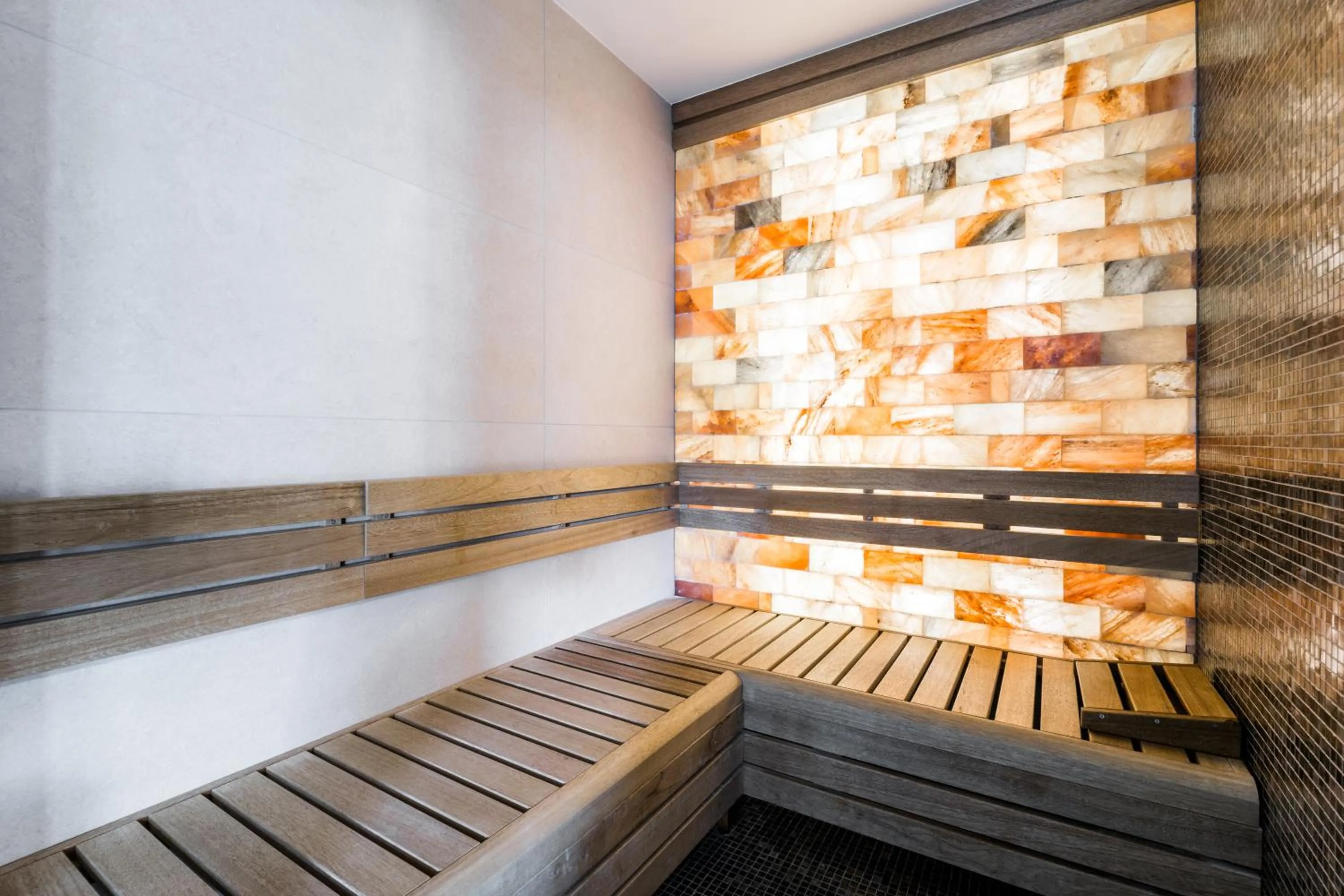 Sauna in Globall Hotel