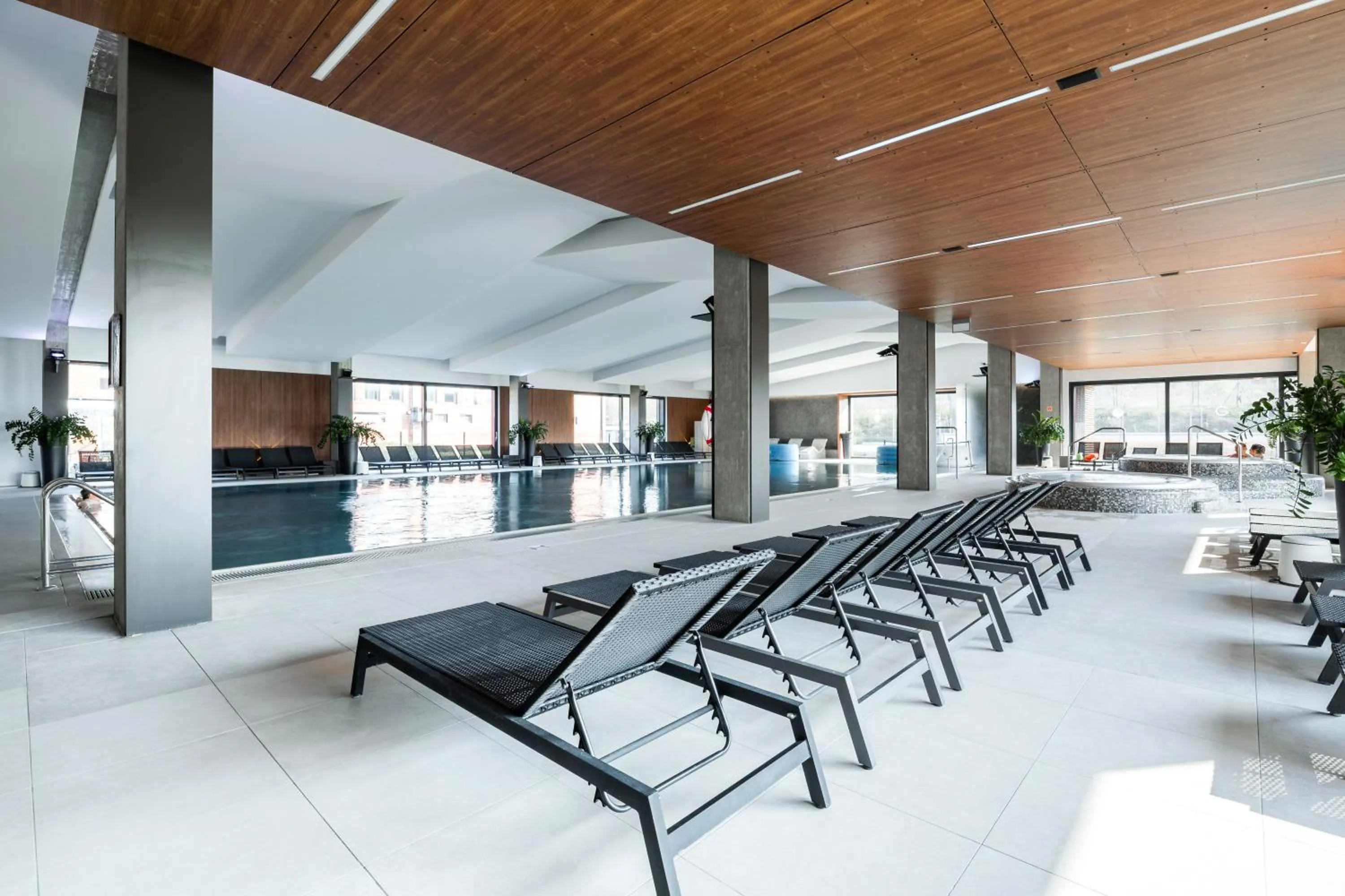 Swimming pool in Globall Hotel