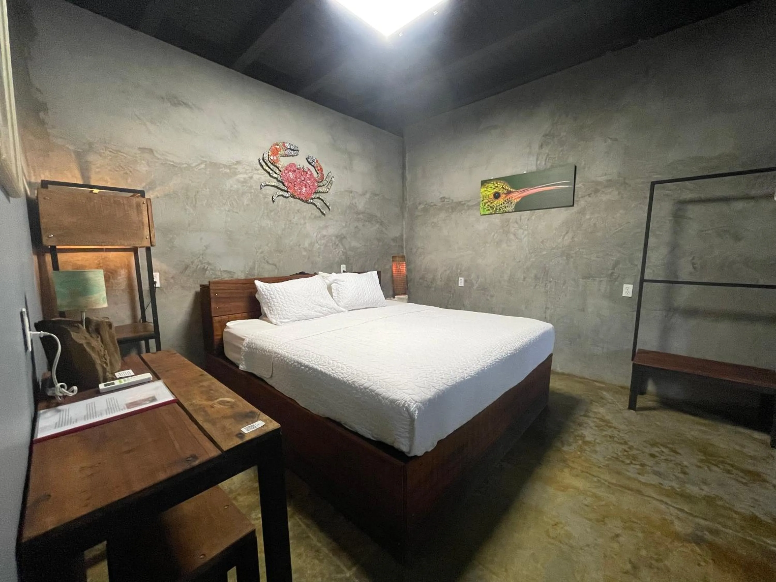Bed in San Carlos Surf Resort & Eco Lodge