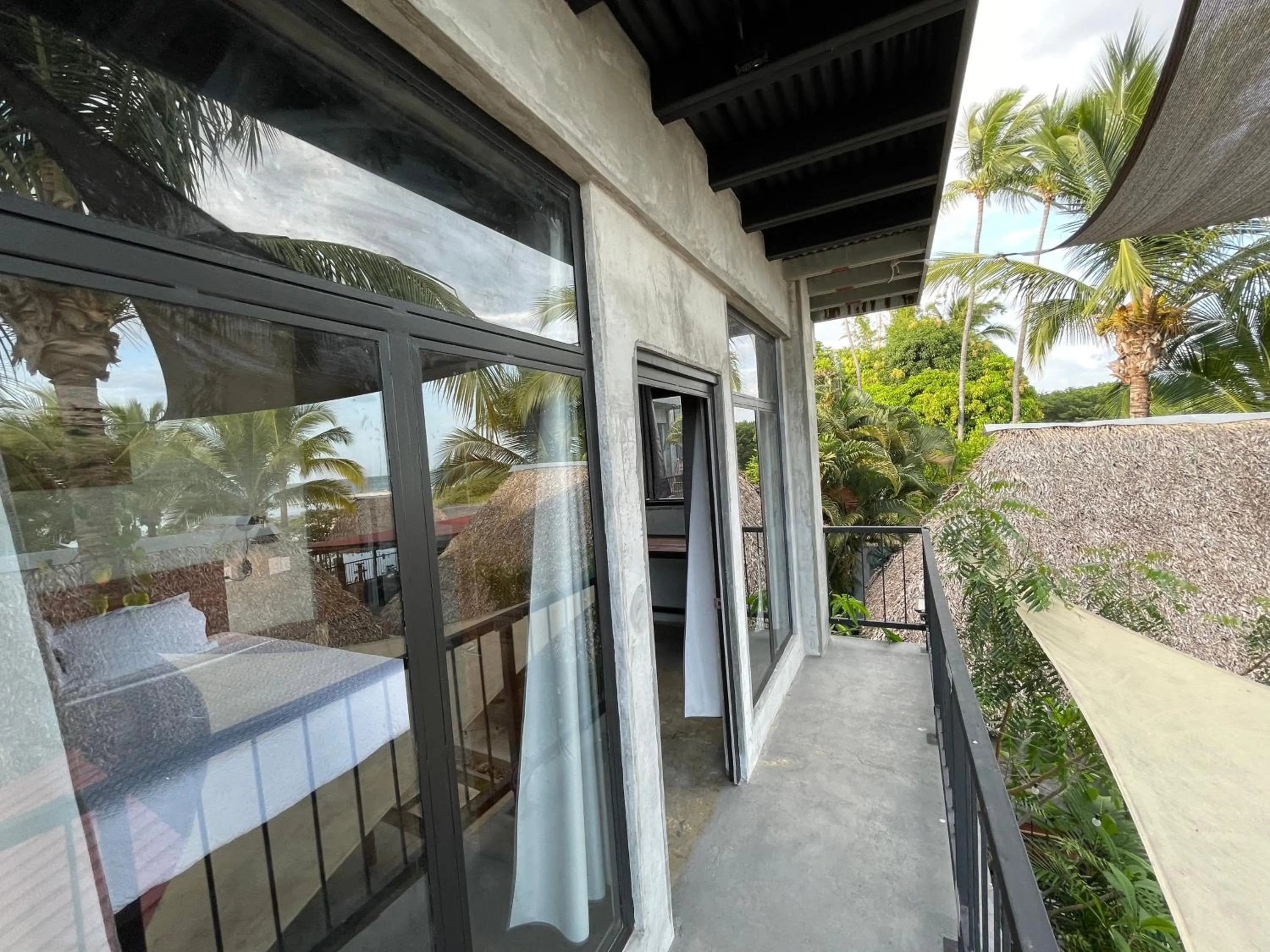 San Carlos Surf Resort & Eco Lodge