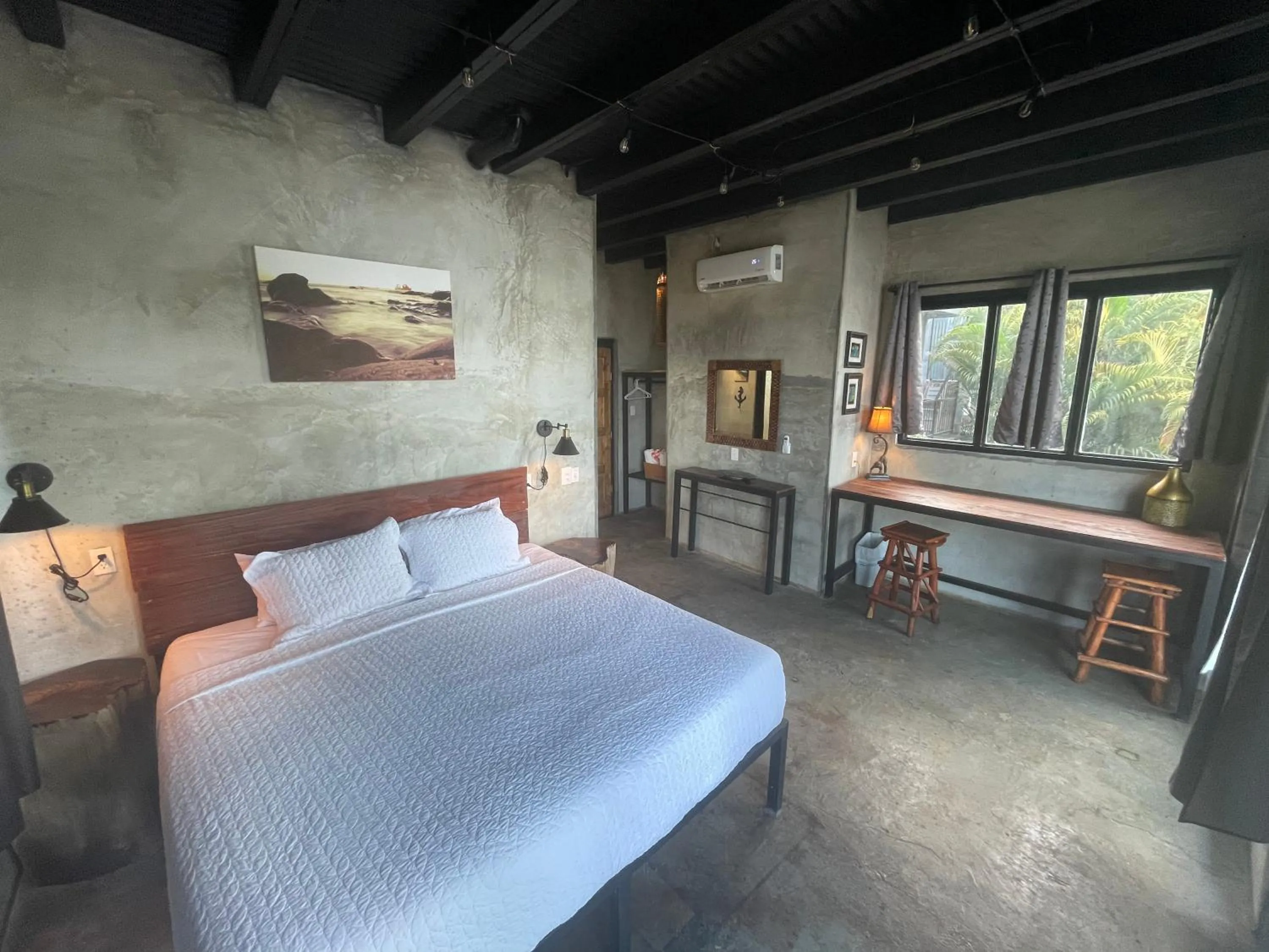 Bed in San Carlos Surf Resort & Eco Lodge