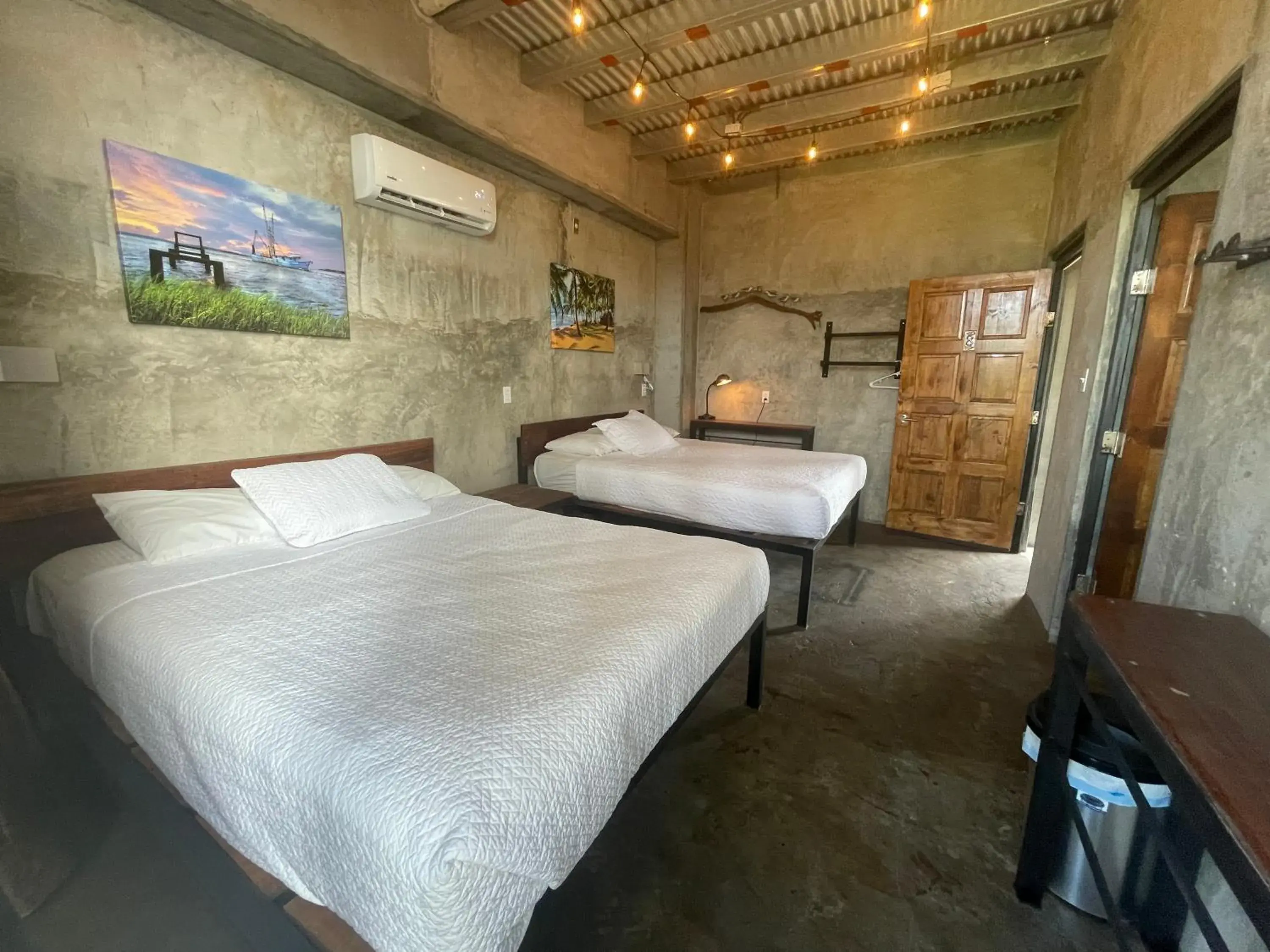 Deluxe Double Room with Side Sea View in San Carlos Surf Resort & Eco Lodge Deluxe Double Room with Side Sea View in San Carlos Surf Resort & Eco Lodge