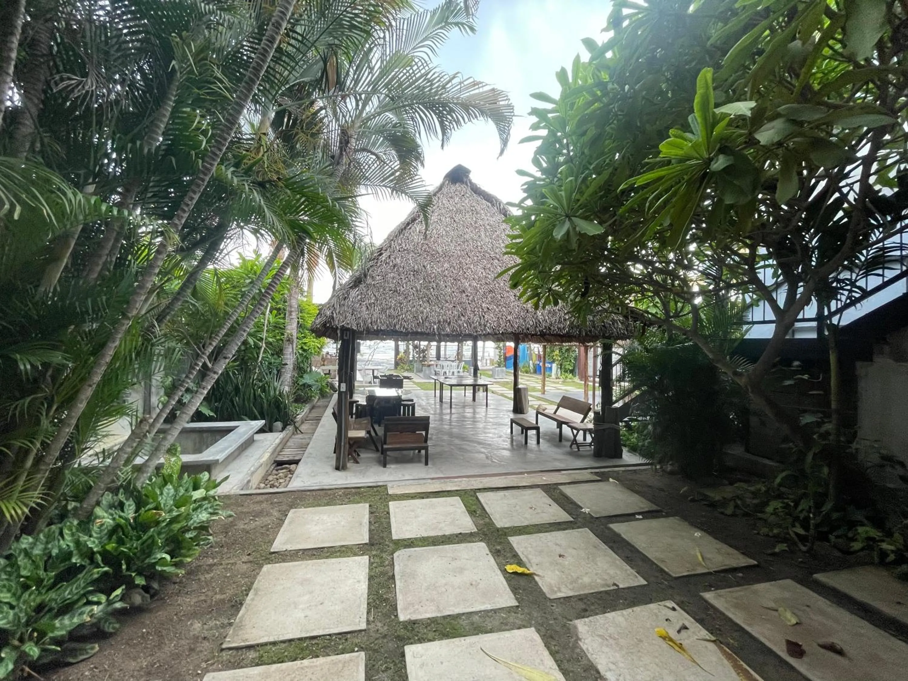 San Carlos Surf Resort & Eco Lodge