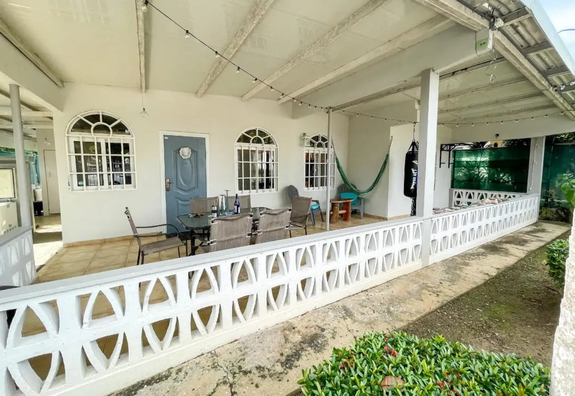 San Carlos Surf Resort & Eco Lodge