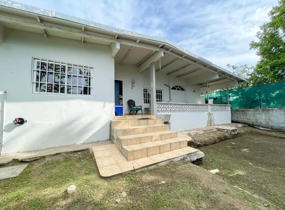 San Carlos Surf Resort & Eco Lodge