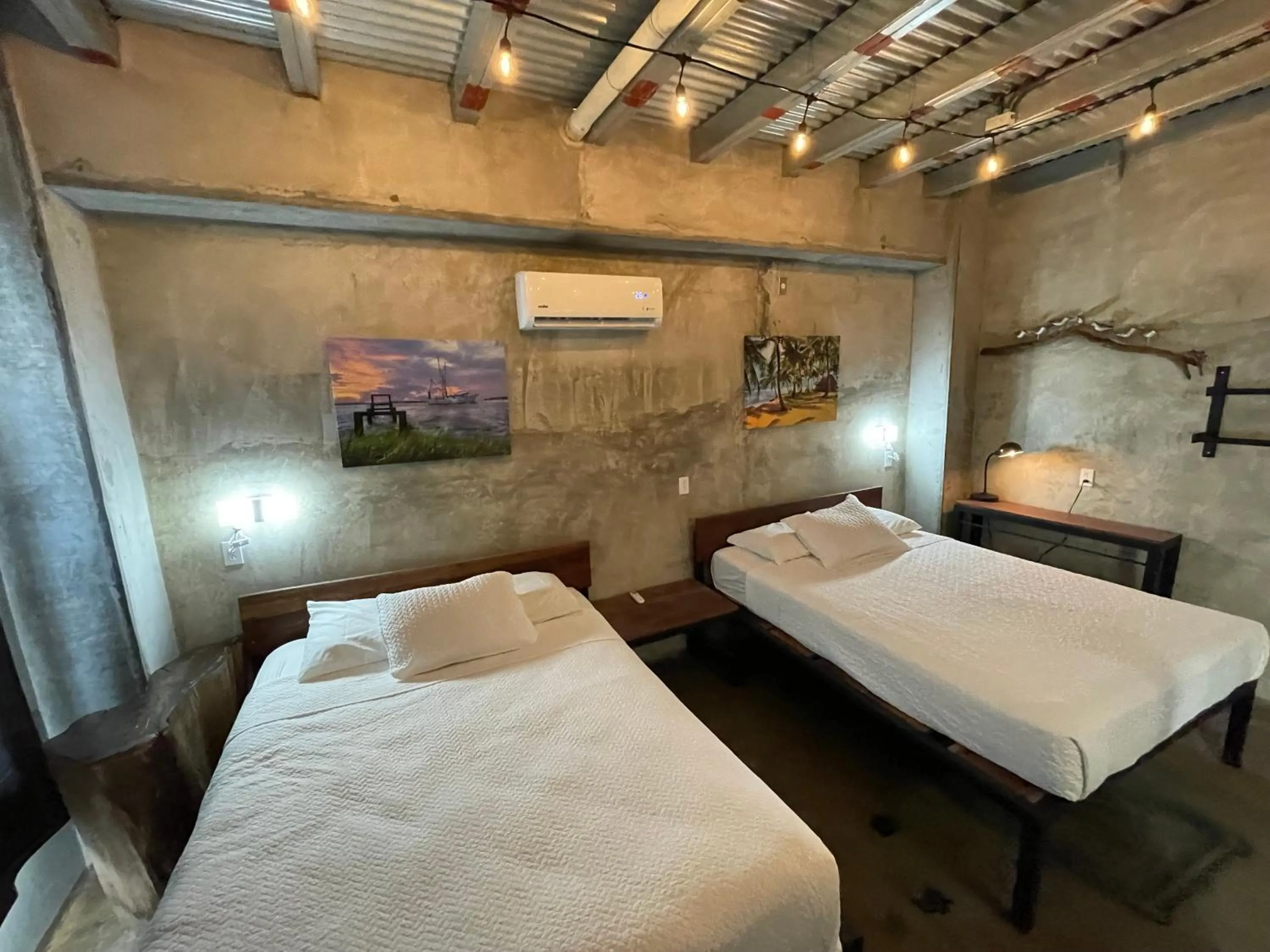 Bed in San Carlos Surf Resort & Eco Lodge