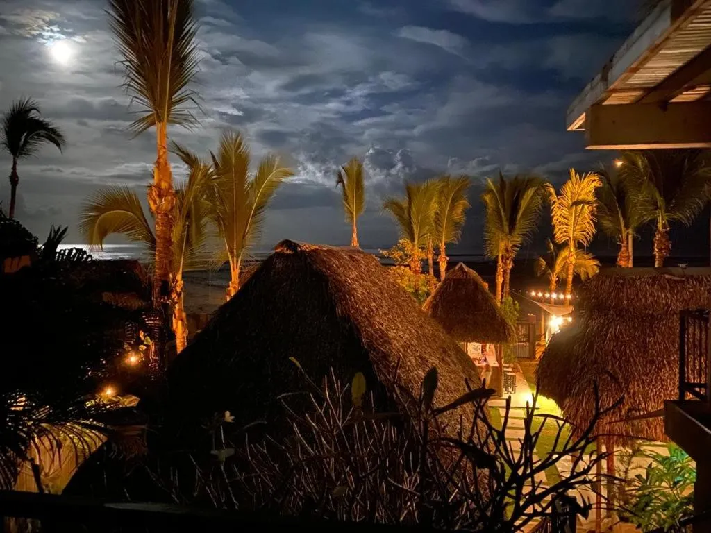 San Carlos Surf Resort & Eco Lodge