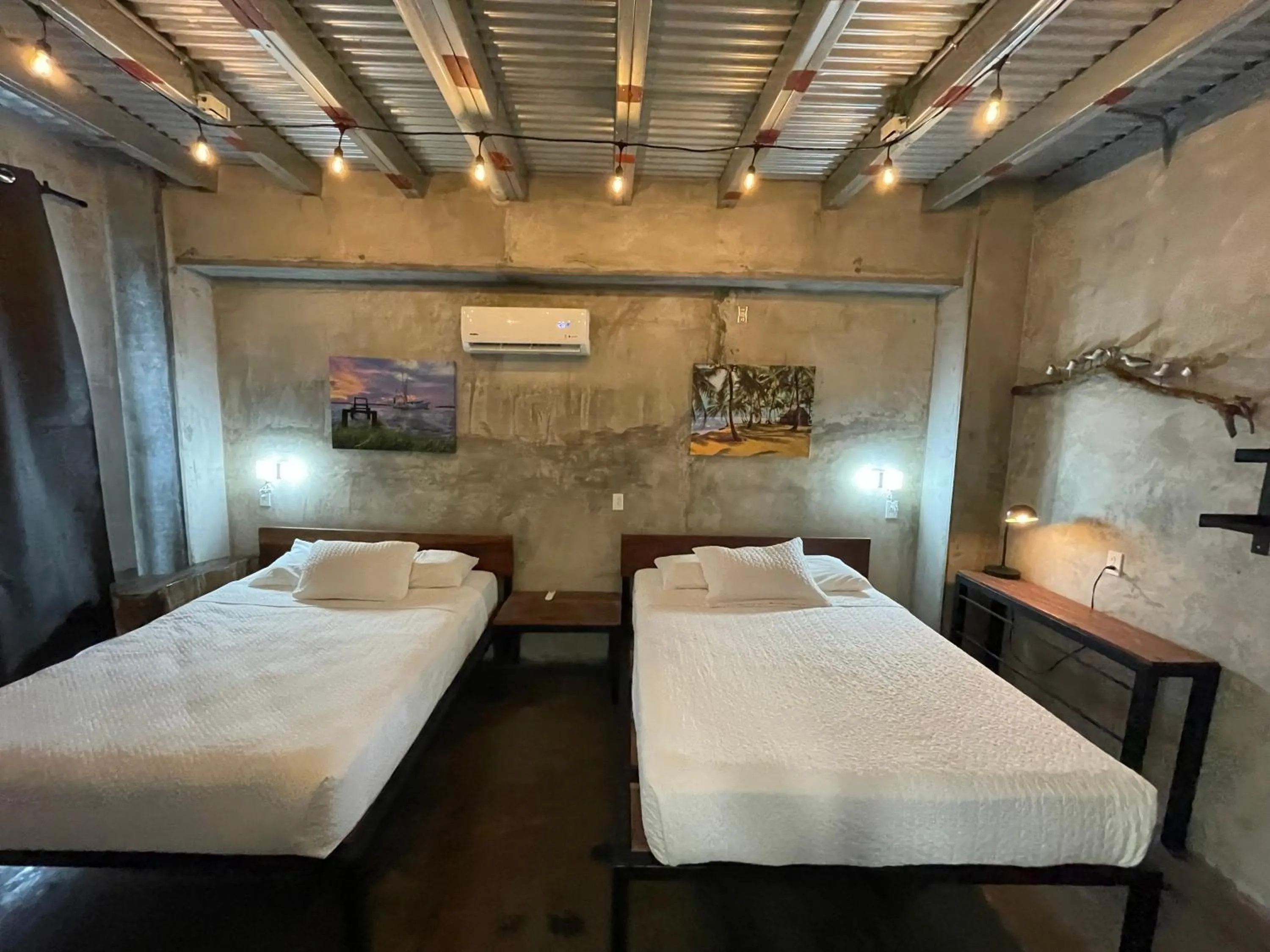 Bed in San Carlos Surf Resort & Eco Lodge