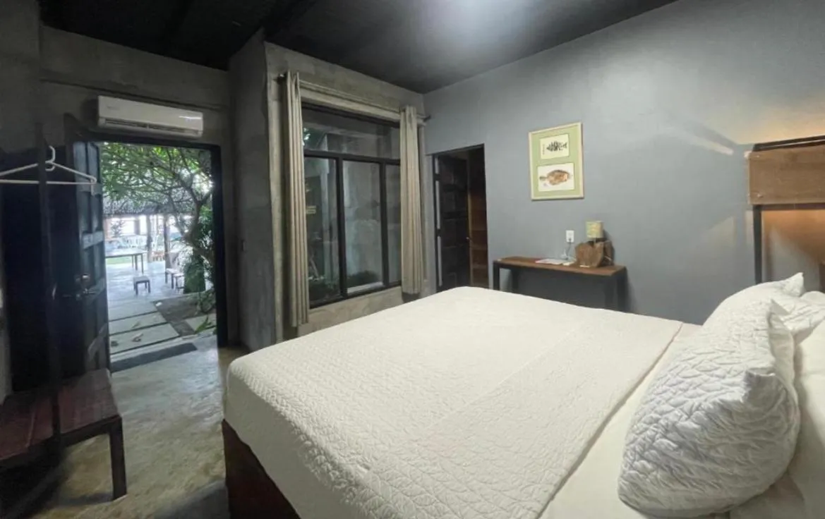 Bed in San Carlos Surf Resort & Eco Lodge