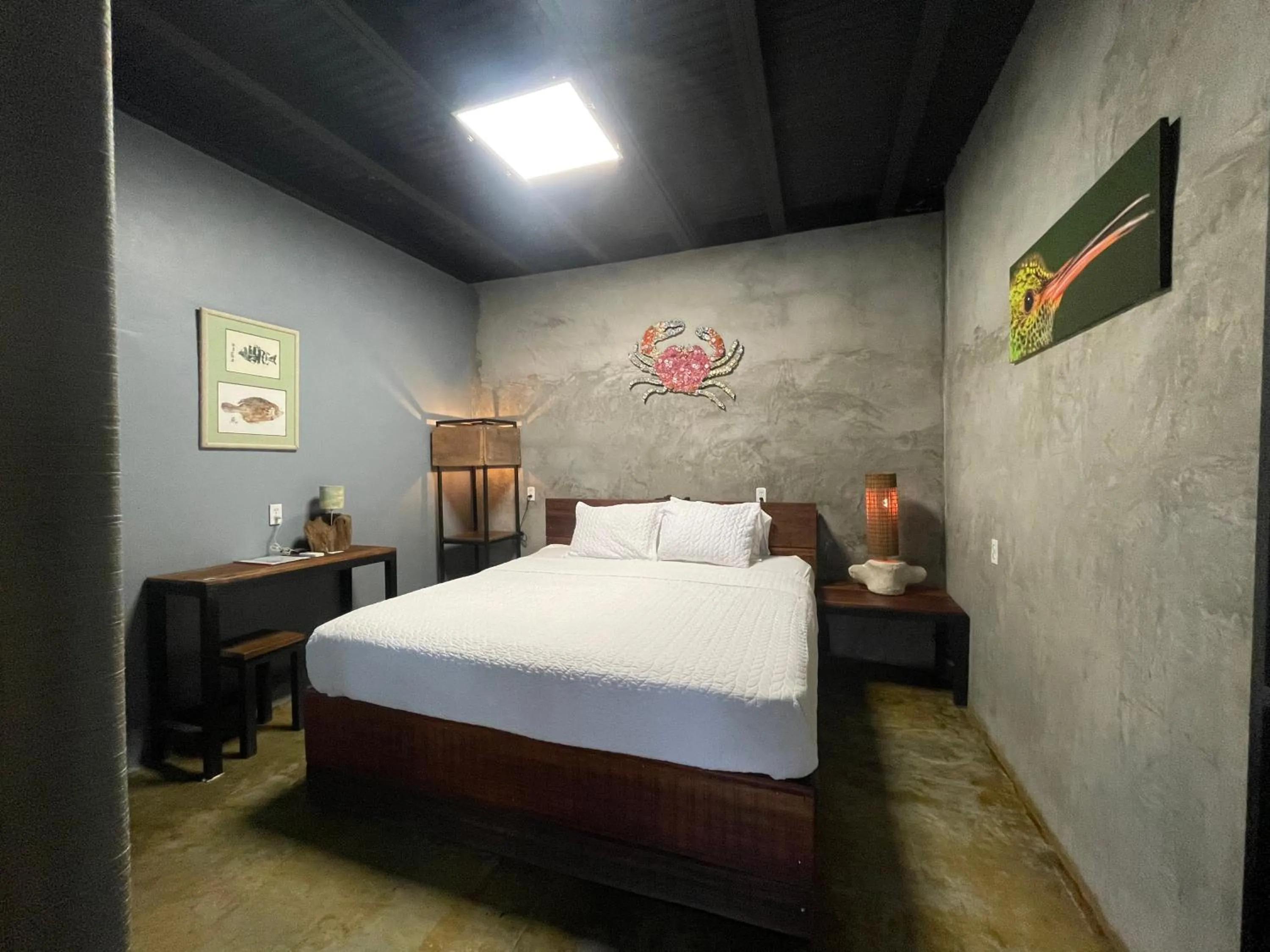 Bed in San Carlos Surf Resort & Eco Lodge