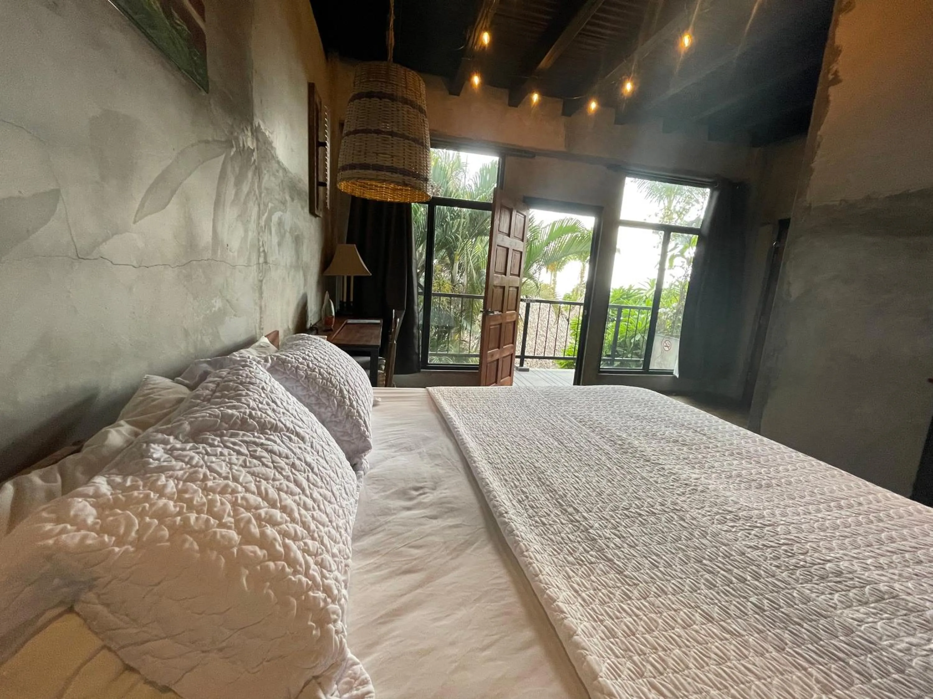 Bed in San Carlos Surf Resort & Eco Lodge
