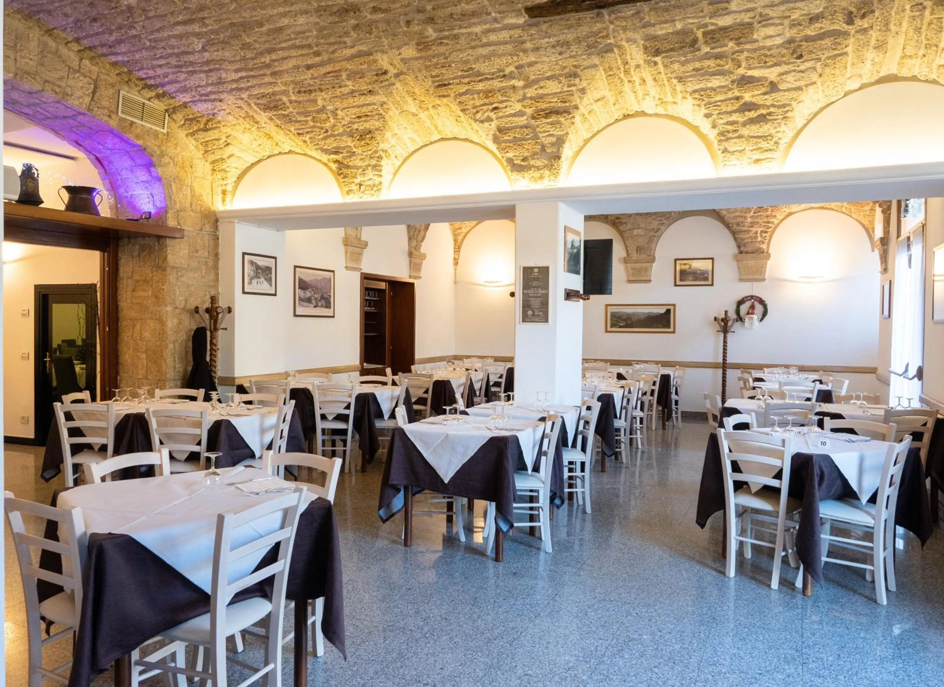 Restaurant/places to eat in Albergo Ristorante Terme