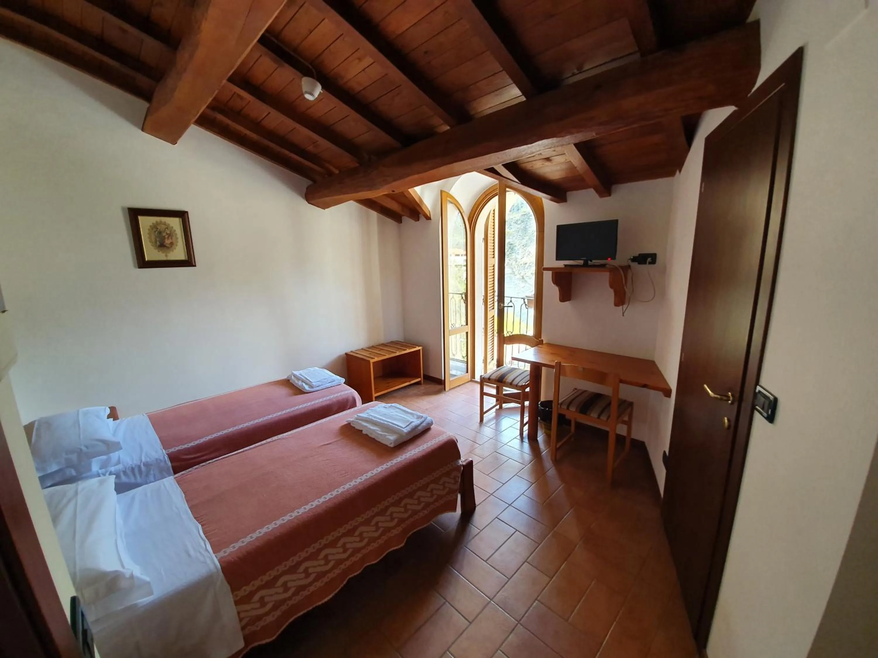 Photo of the whole room, Bed in Albergo Ristorante Terme