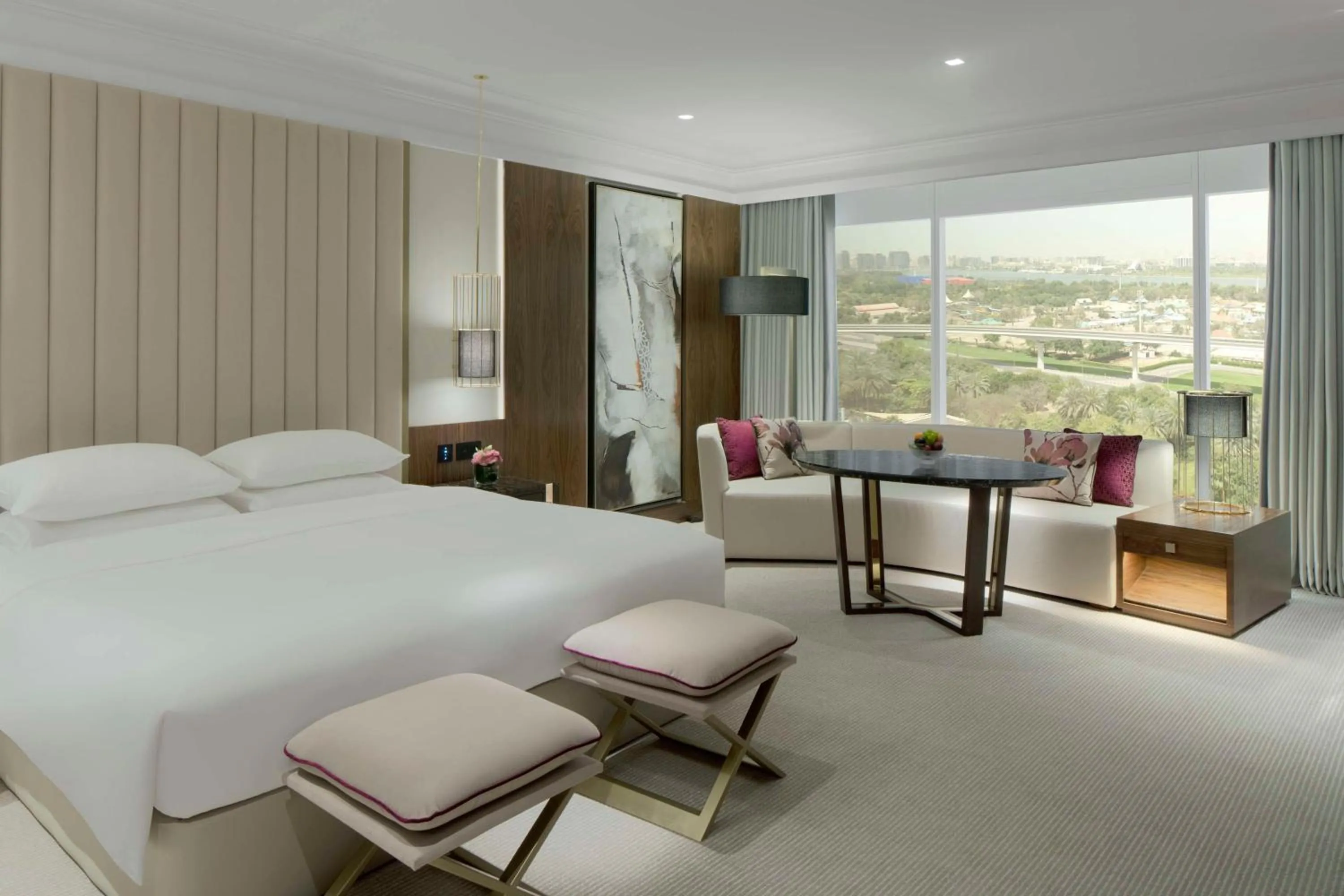 Bedroom, Bed in Grand Hyatt Dubai