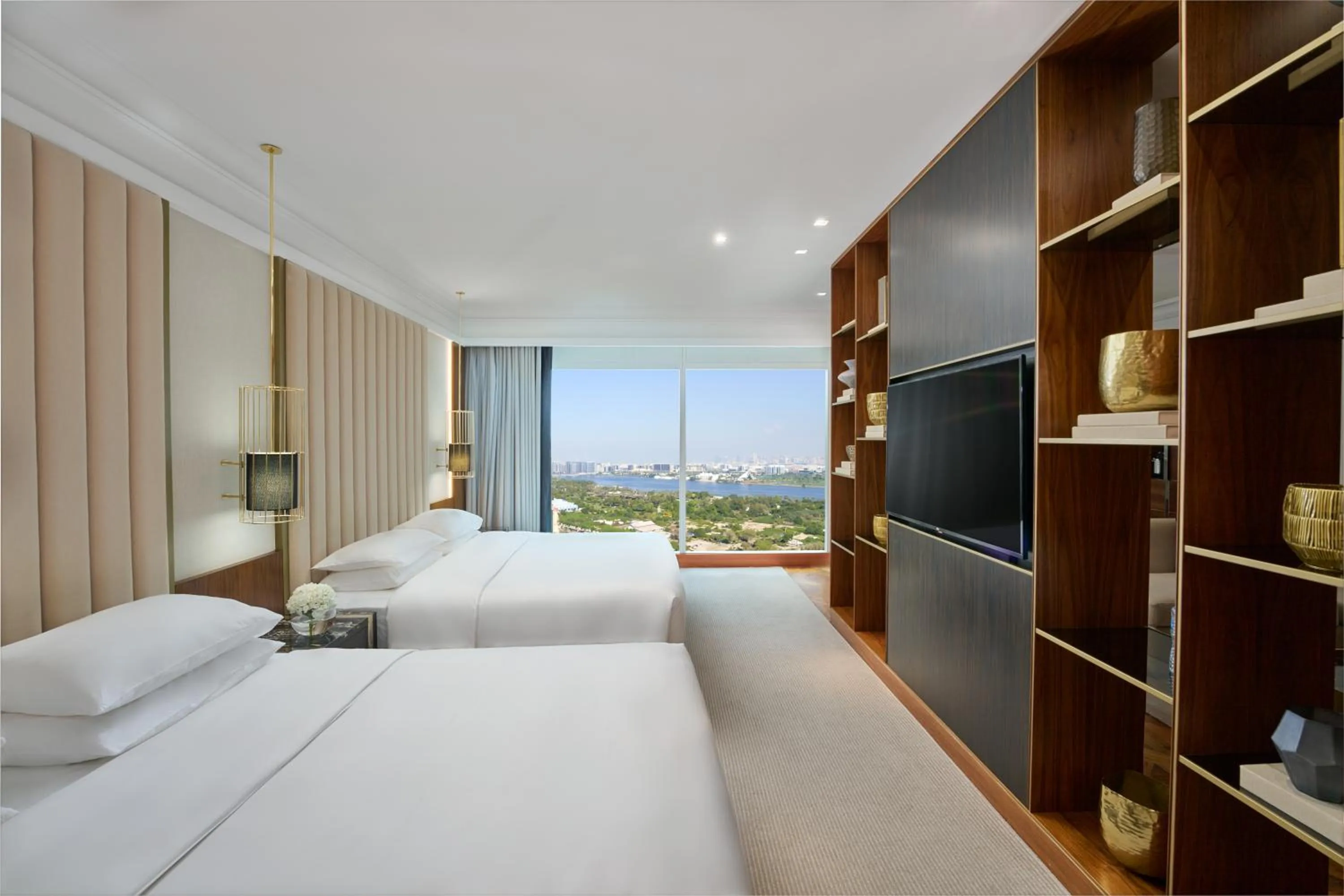 Bed in Grand Hyatt Dubai Resort & Waterpark