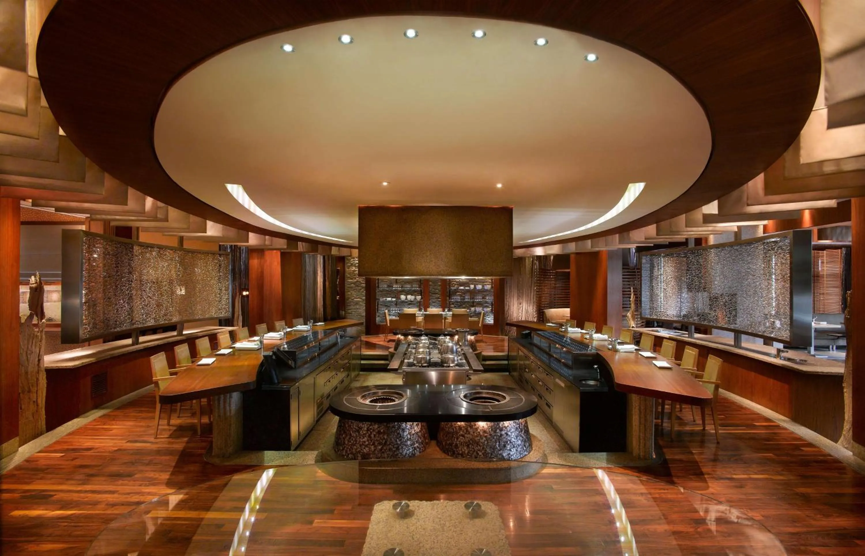Restaurant/places to eat in Grand Hyatt Dubai