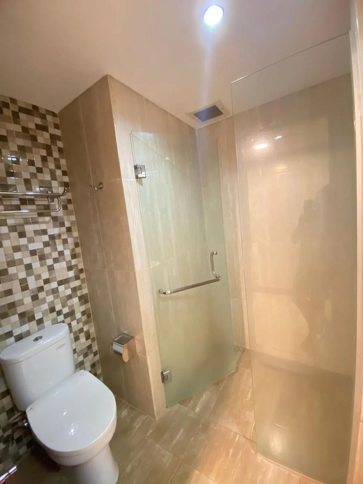 Shower in Cipta Hotel Wahid Hasyim