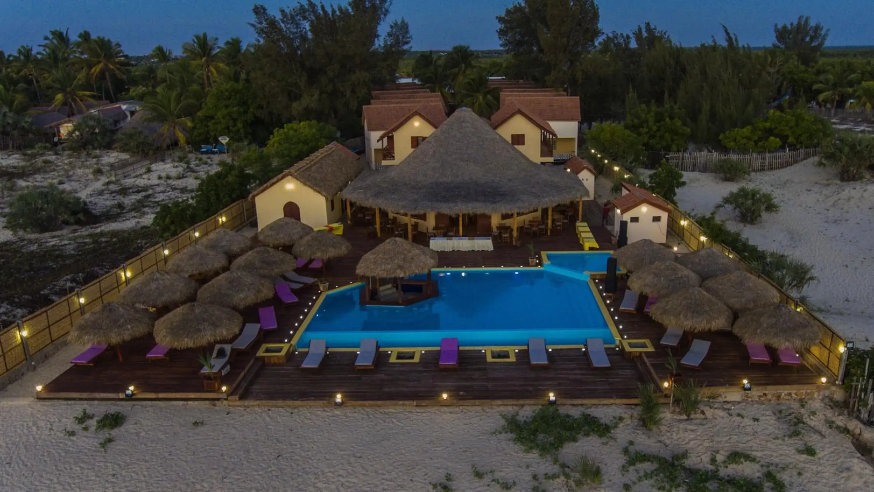 LAGUNA BEACH LAGUNA BEACH