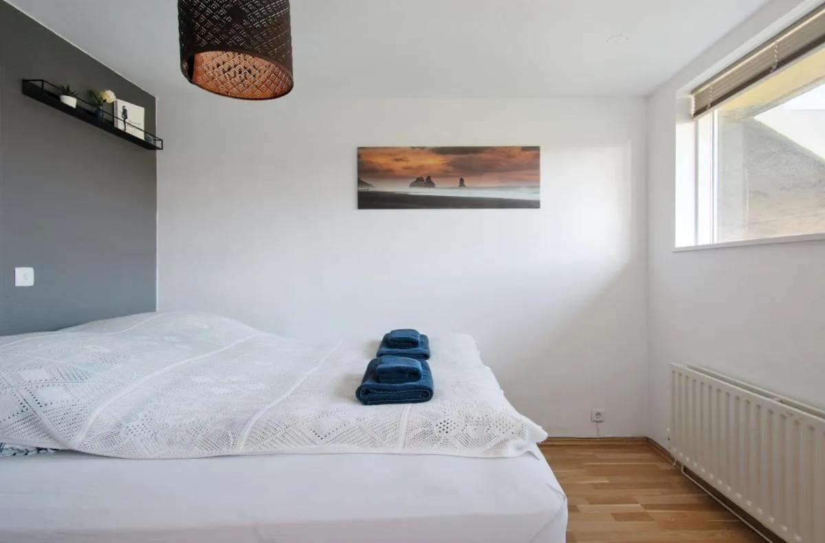 Bedroom, Bed in Grótta Northern Lights - Apartment & Rooms