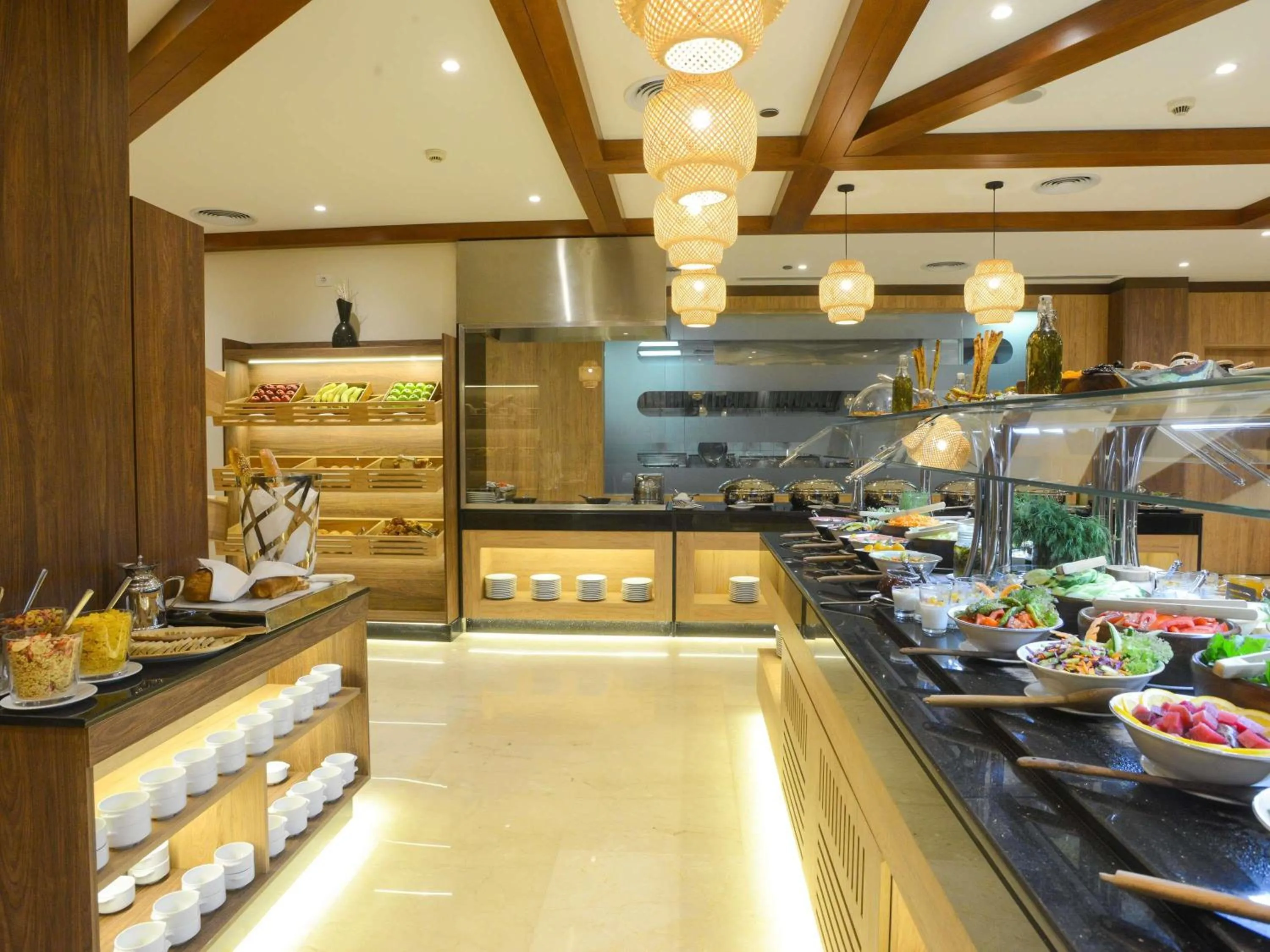 Restaurant/places to eat in Novotel Cairo El Borg