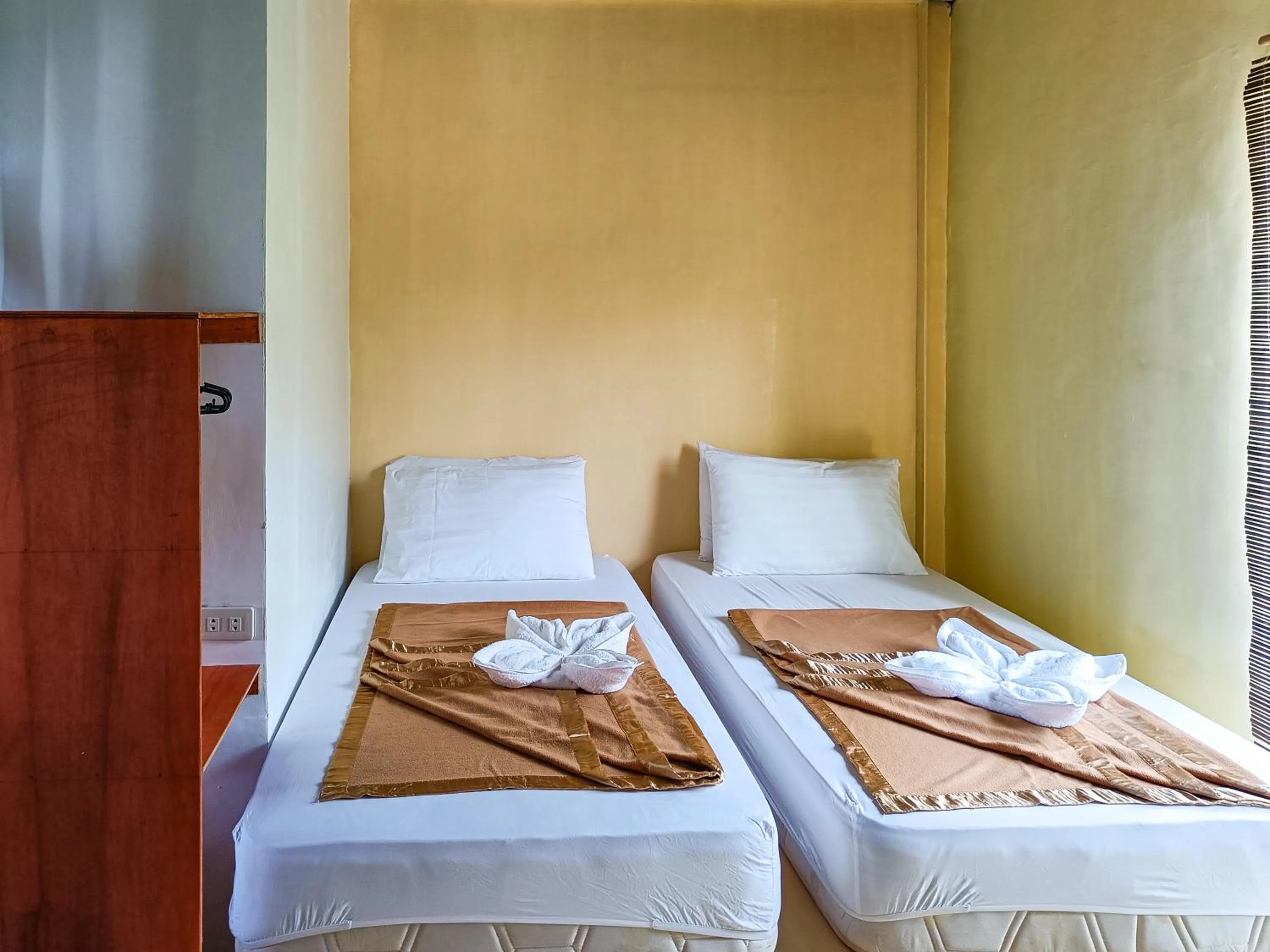 Lexias Hostel and Workspace - El Nido