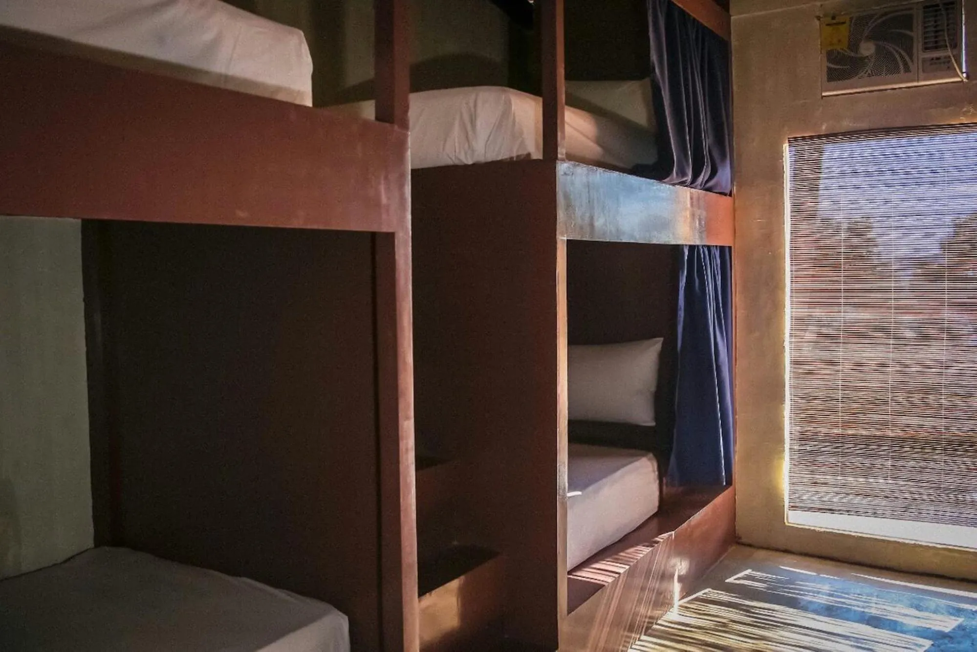 Bedroom in Lexias Hostel and Workspace - El Nido