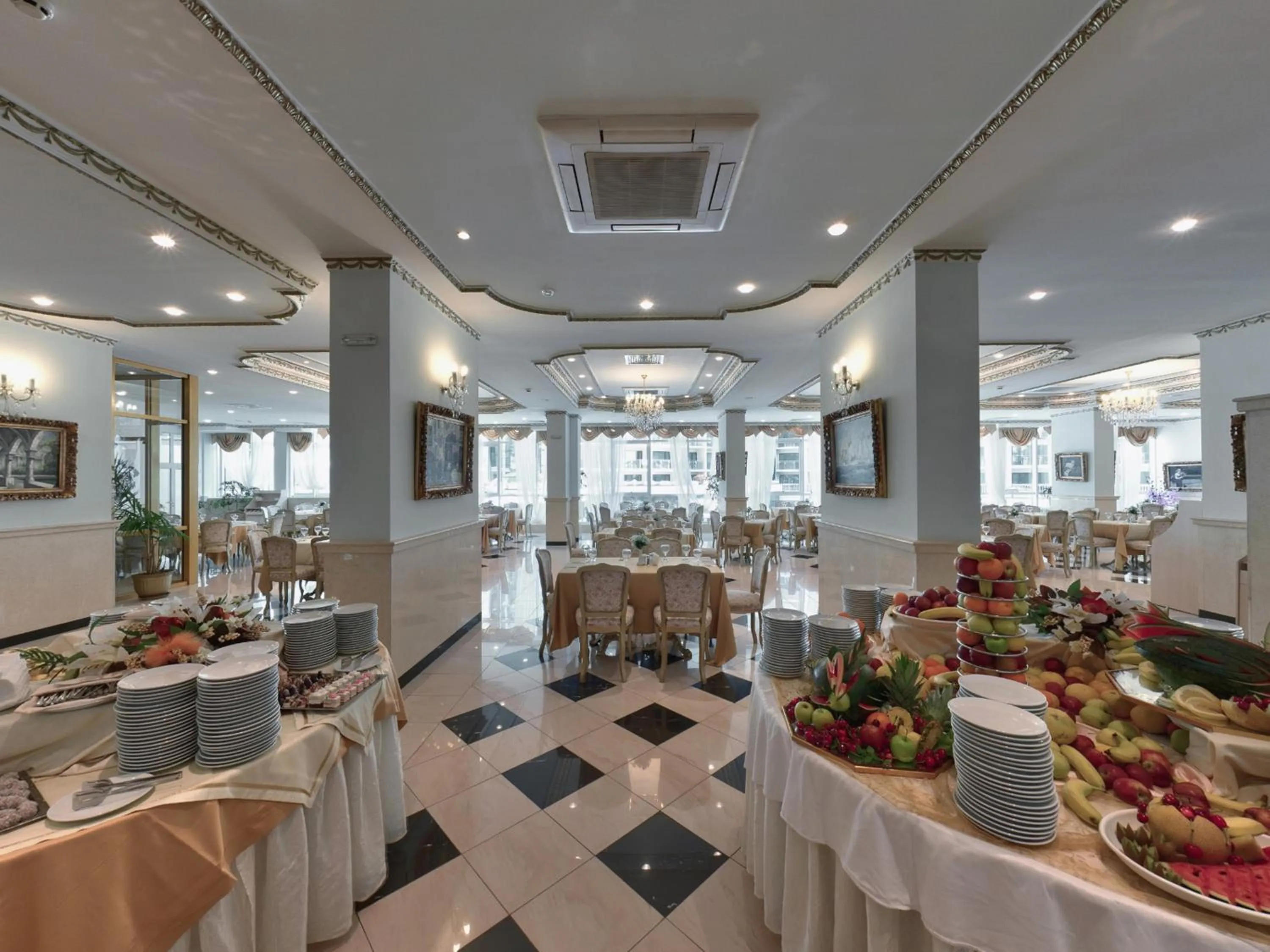 Food and drinks in Planeta Hotel & Aquapark FREE Beach Access - ULTRA All Inclusive