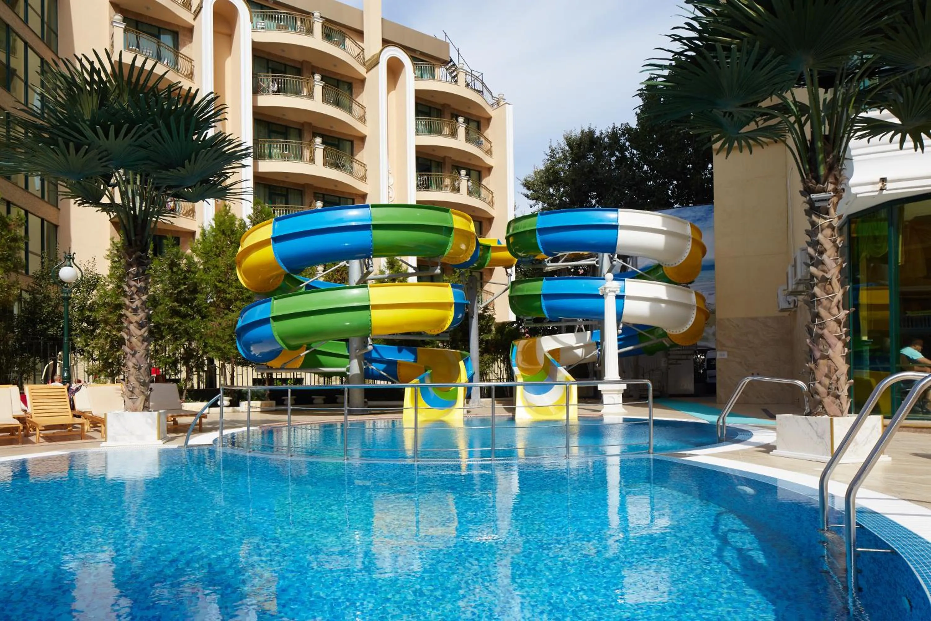 Day in Planeta Hotel & Aquapark FREE Beach Access - ULTRA All Inclusive