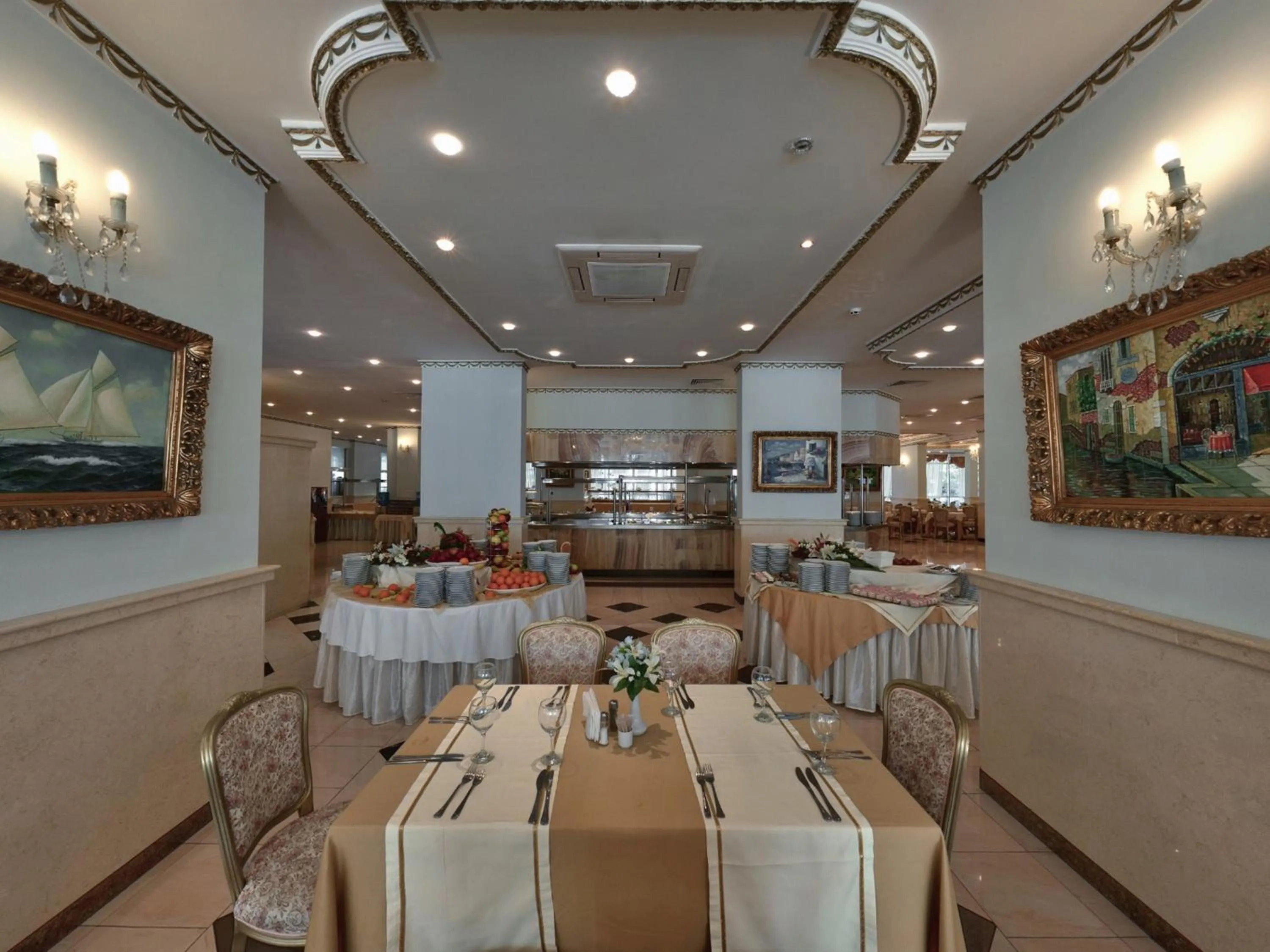 Restaurant/places to eat in Planeta Hotel & Aquapark FREE Beach Access - ULTRA All Inclusive