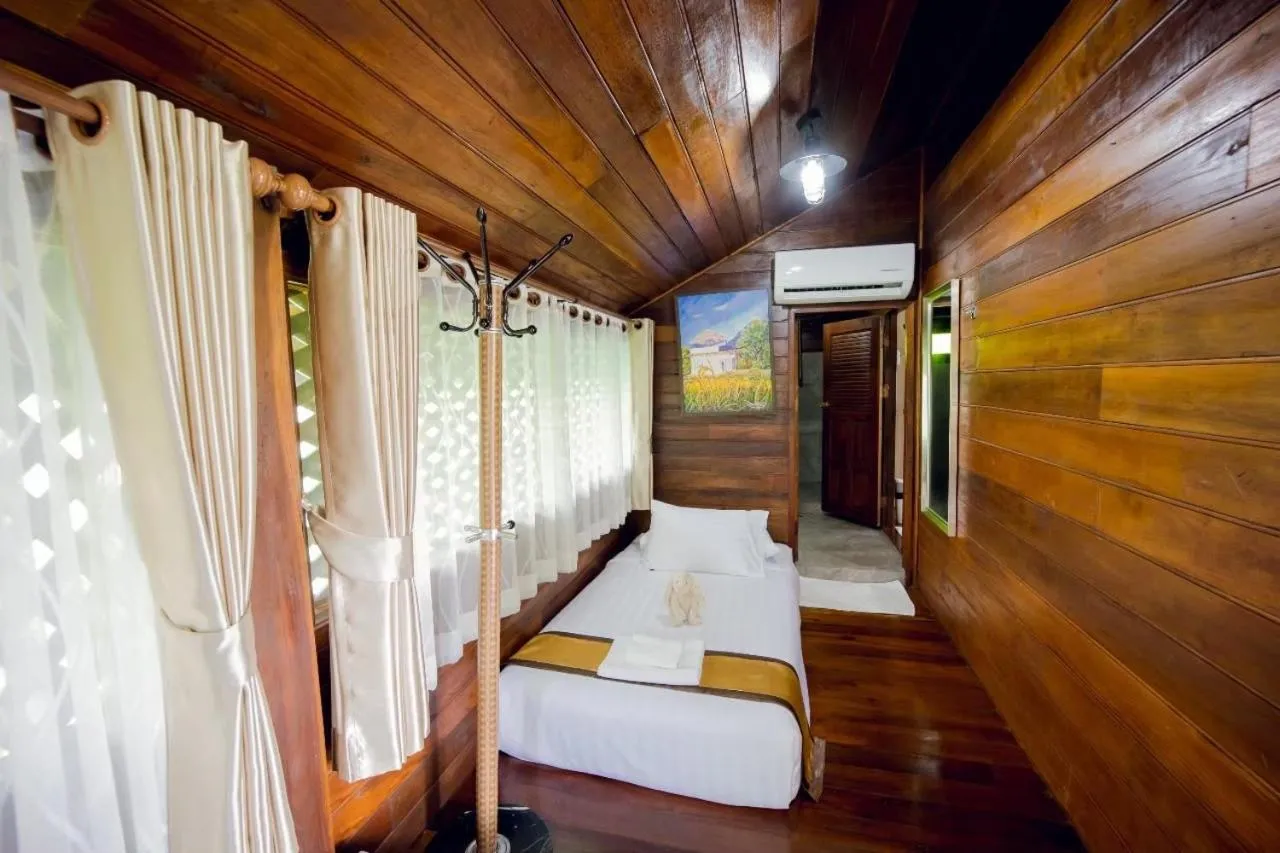 Bed in Nannirun Resort