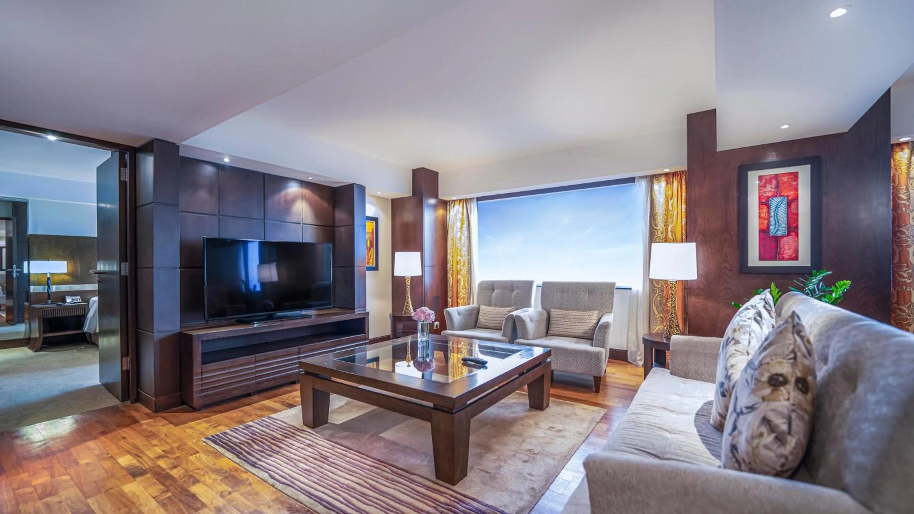 TV and multimedia in Hyatt Regency Dubai - Corniche