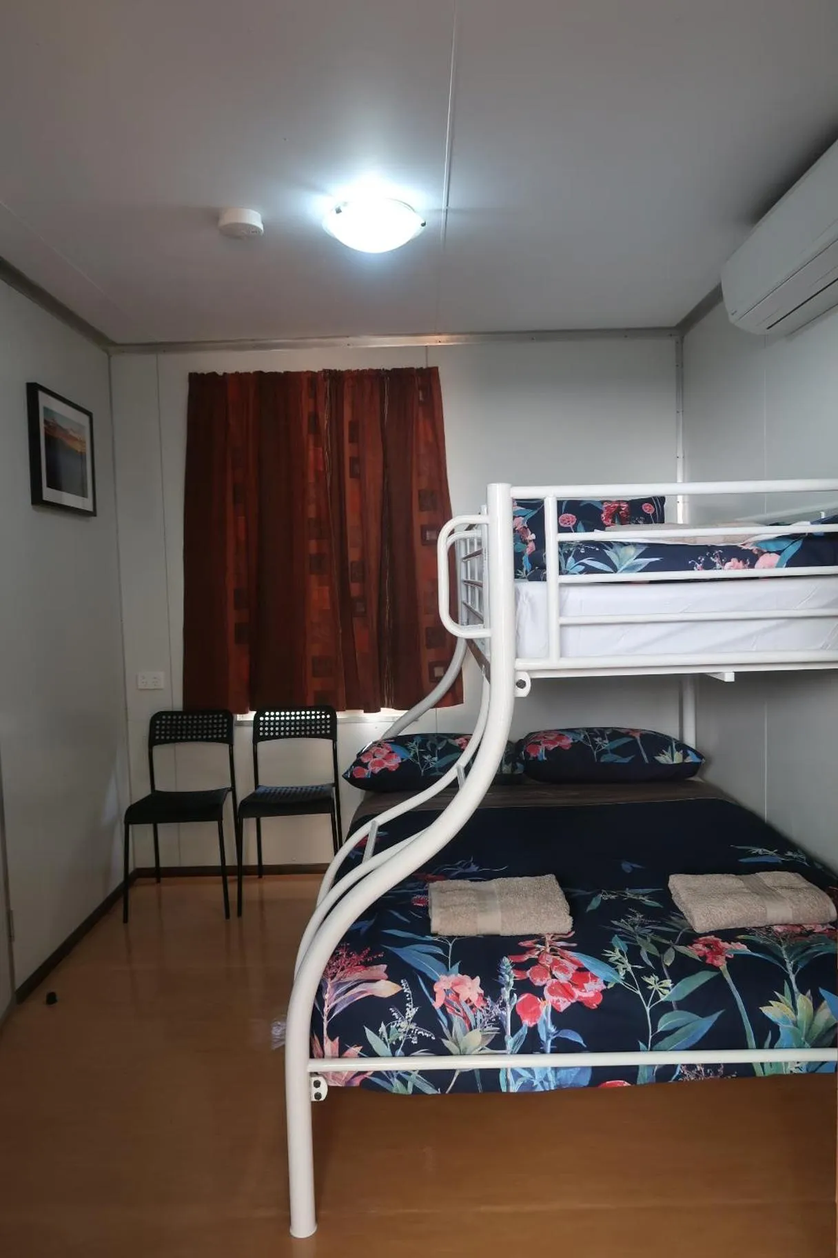 Bed in Mud Crab Motel