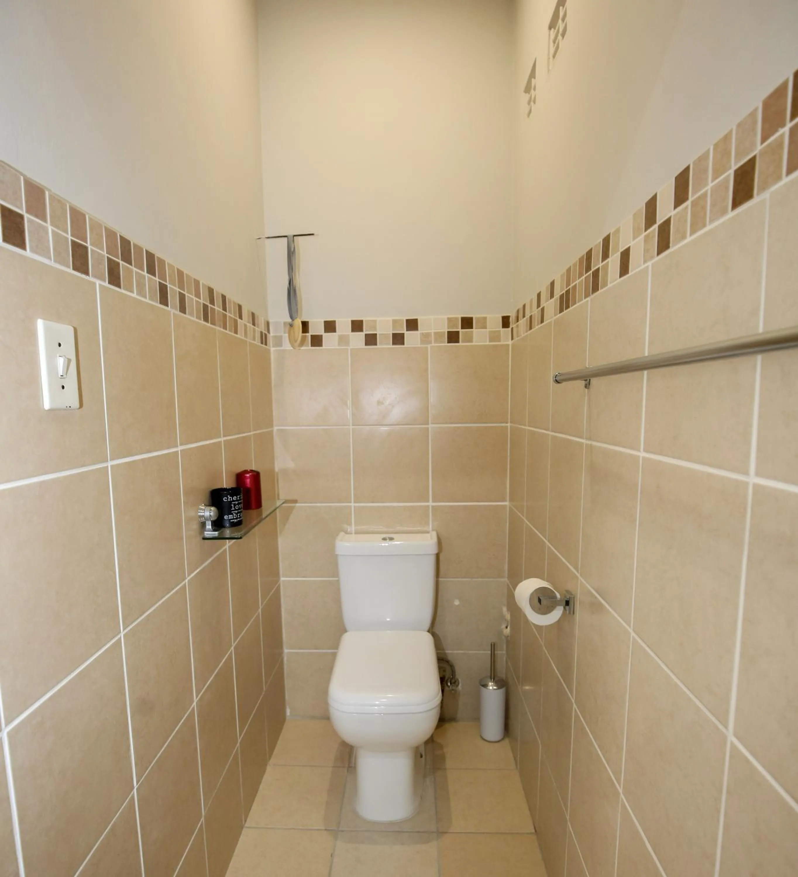 Toilet in Farm View Guest House