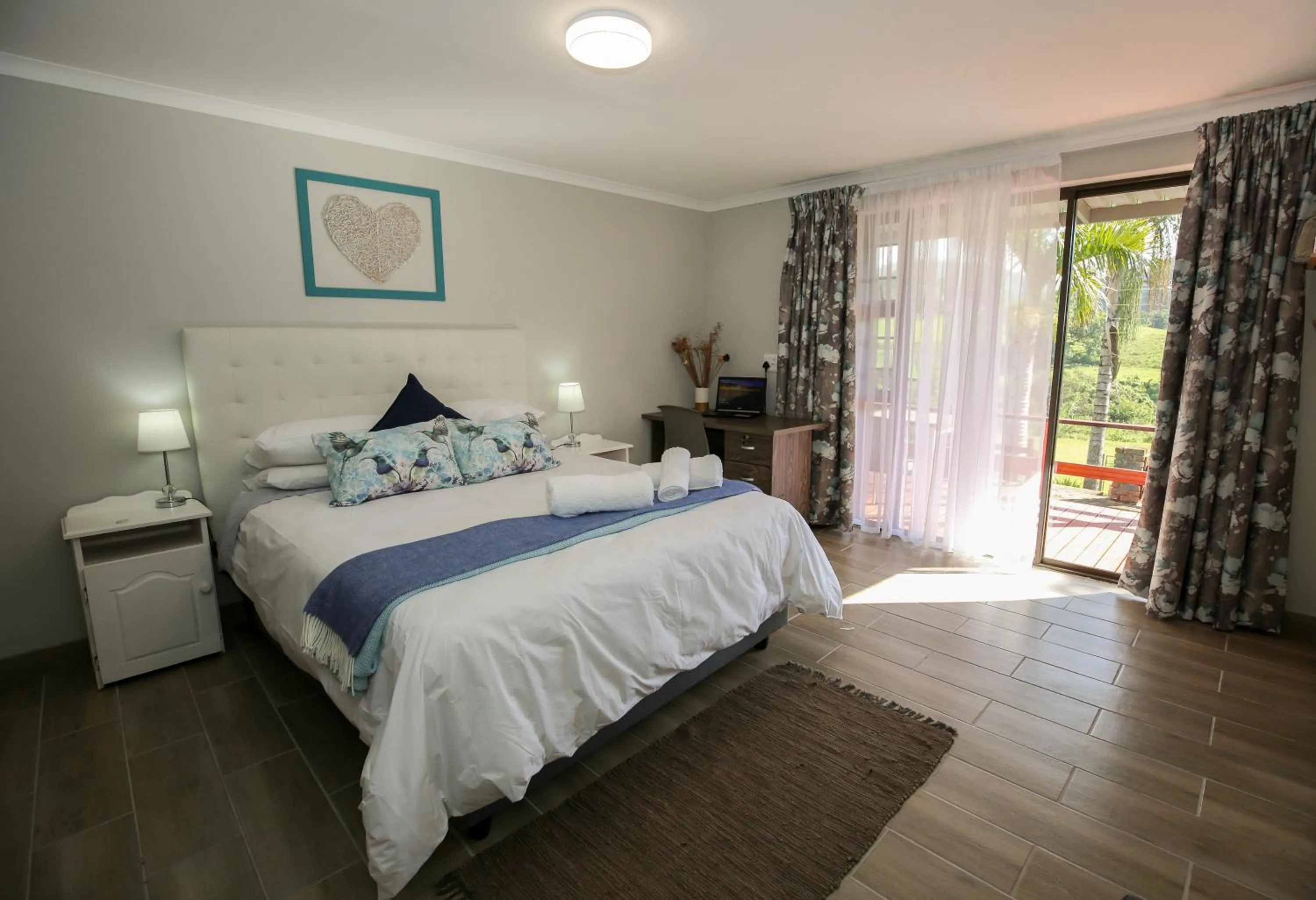 Photo of the whole room, Bed in Farm View Guest House