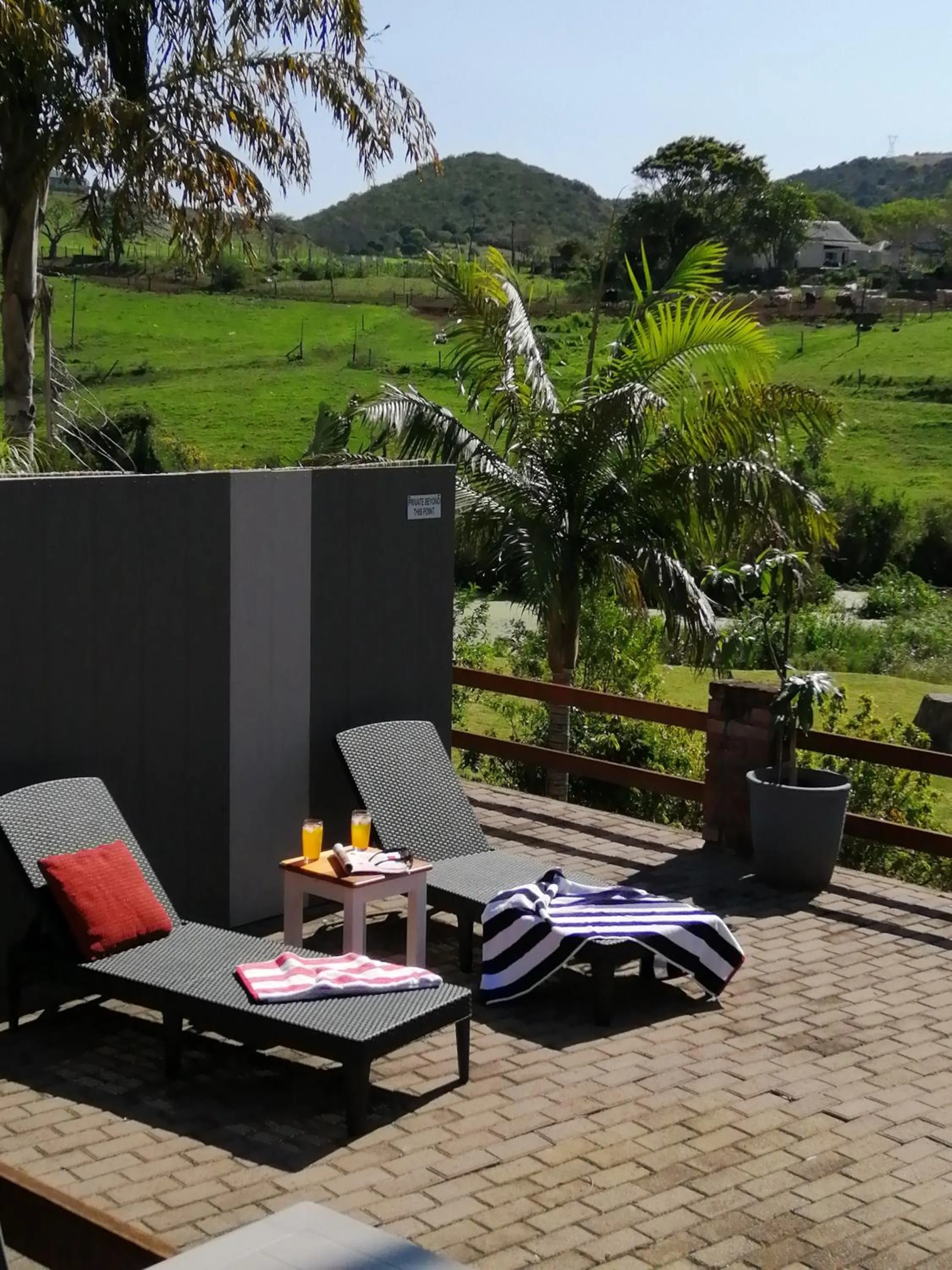 Patio in Farm View Guest House