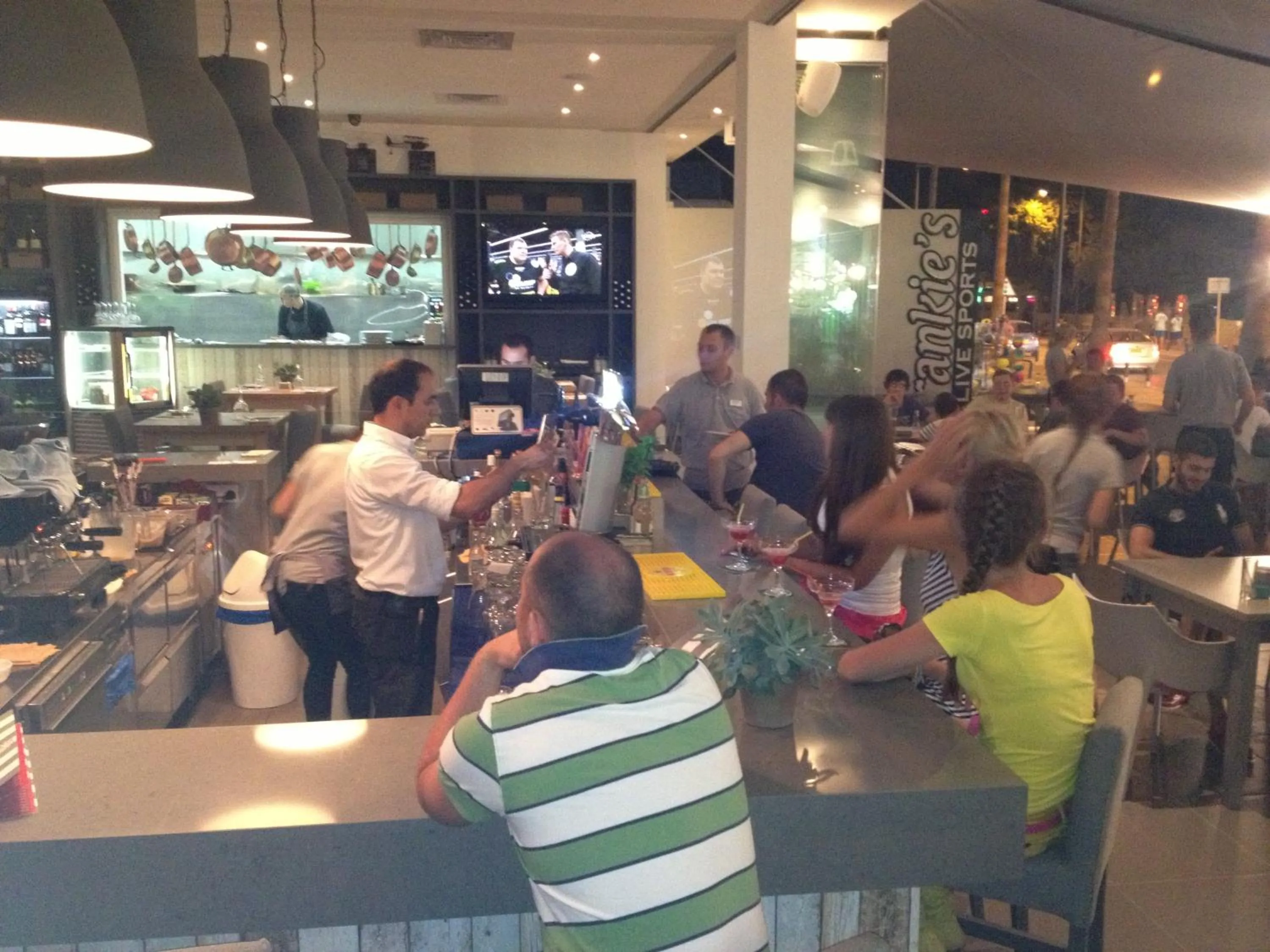 Lounge or bar in Melpo Antia Hotel & Suites