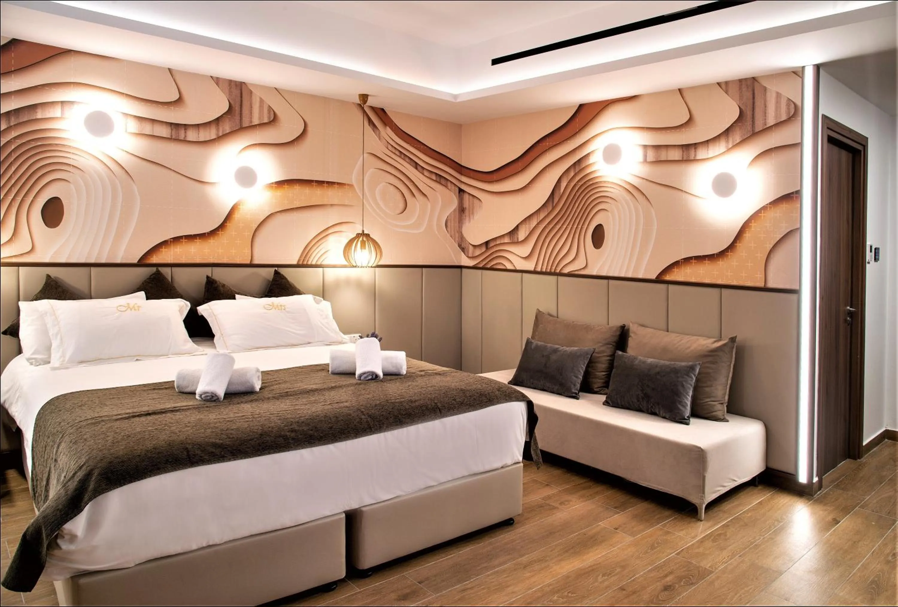 Bedroom, Bed in Melpo Antia Hotel & Suites