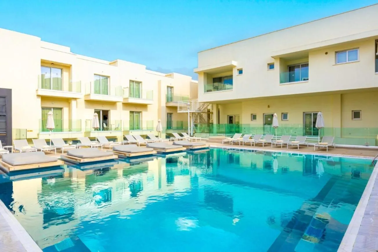 Day in Melpo Antia Hotel & Suites