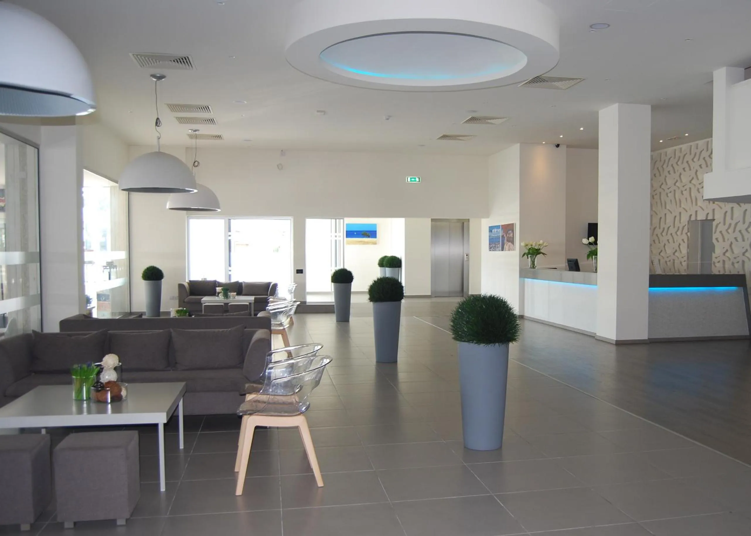 Lobby or reception in Melpo Antia Hotel & Suites