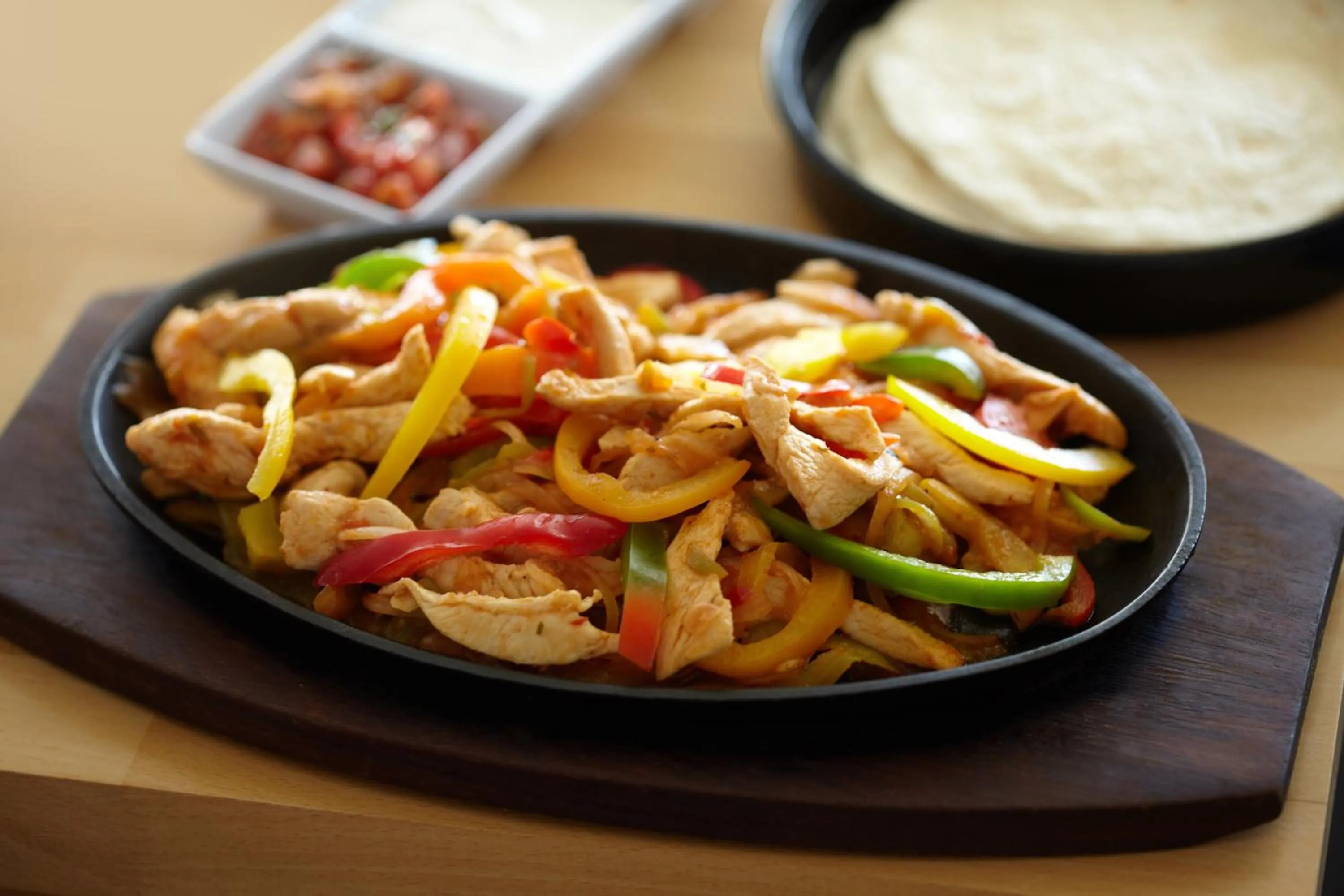 Food in Melpo Antia Hotel & Suites