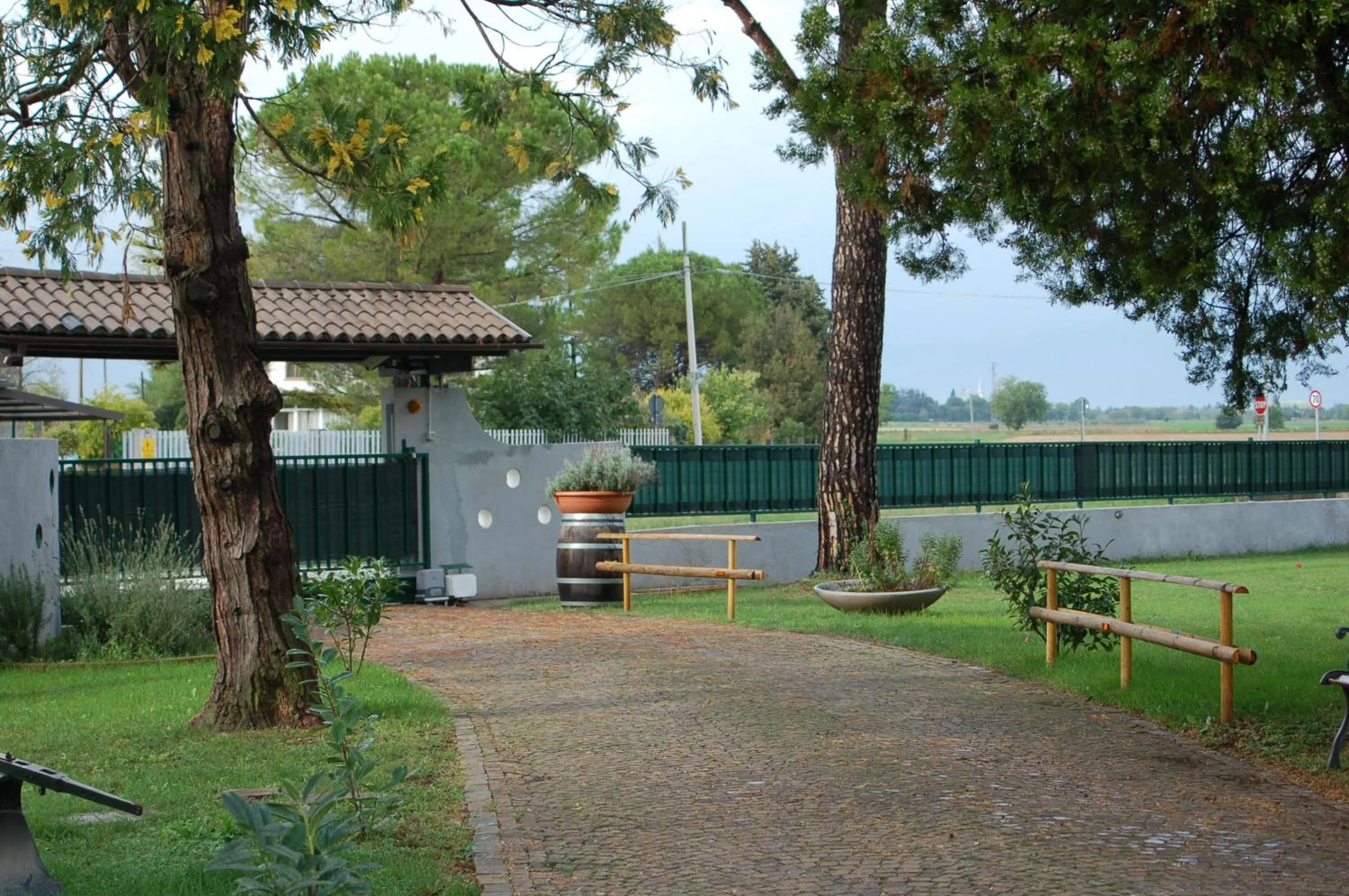 Garden in B & B Chic