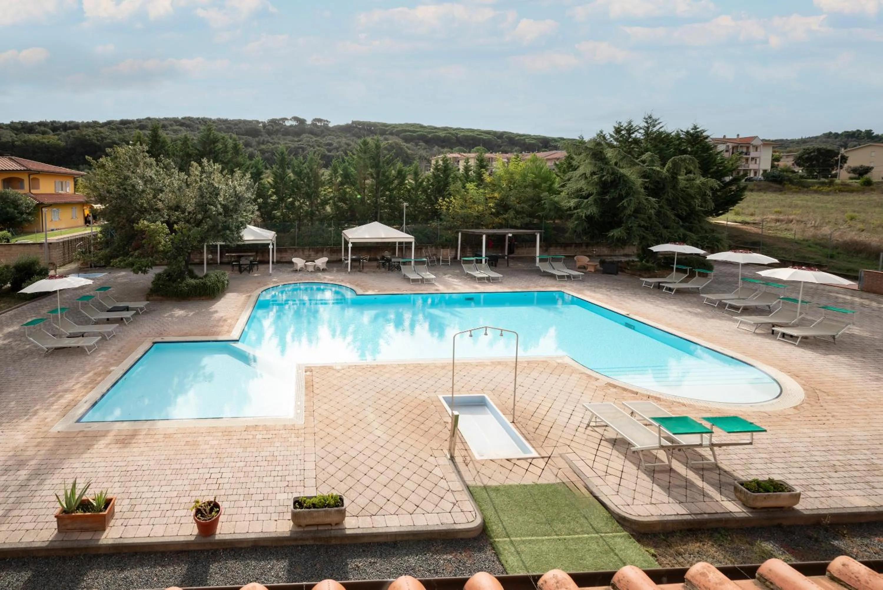 Pool view in Ombra Verde Residence e B&B