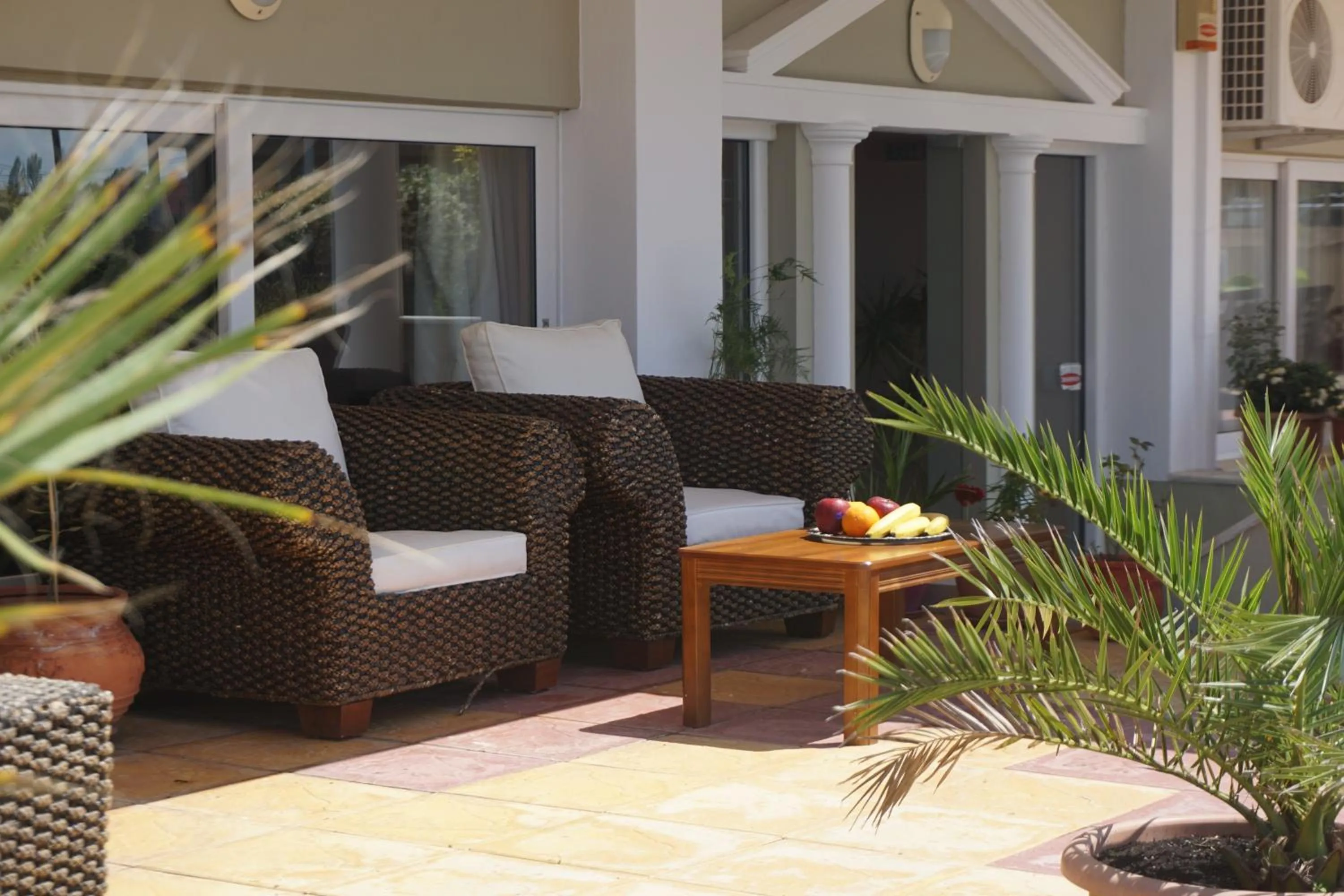 Patio in Iraklis Hotel