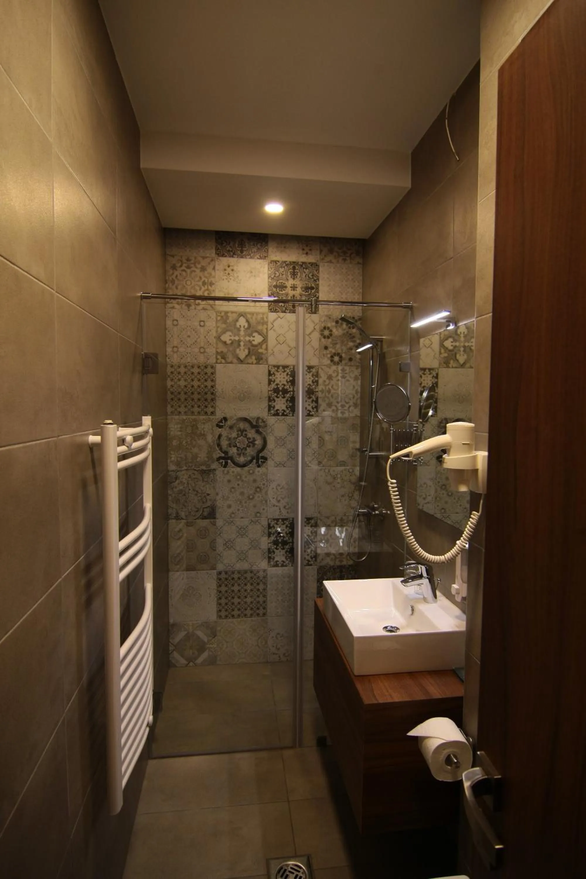 Bathroom in Vácz Hotel