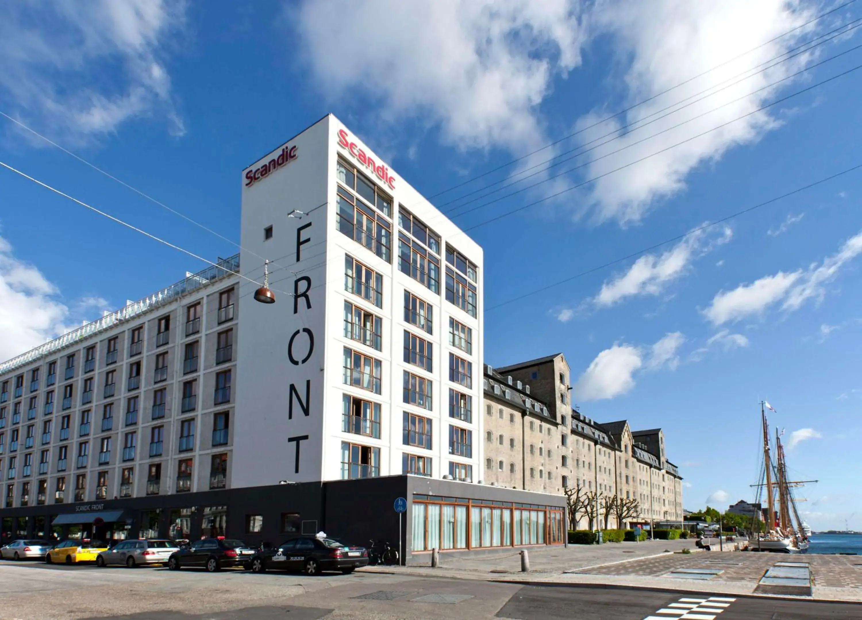 Property building in Scandic Front Property building in Scandic Front